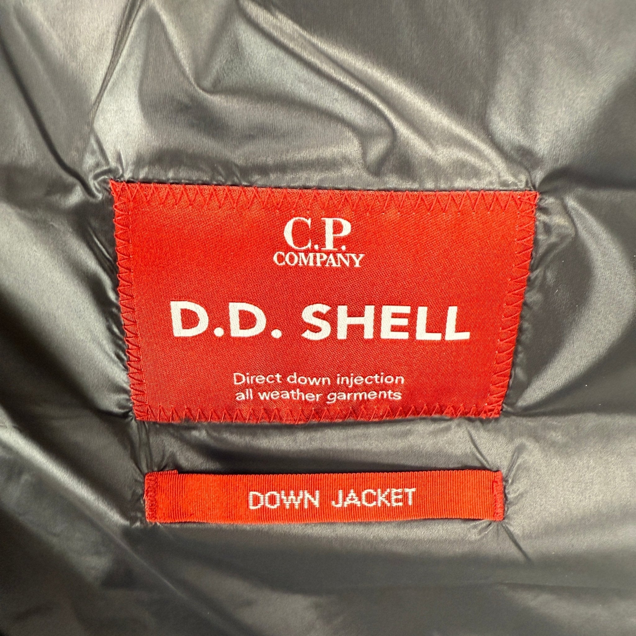 CP Company D.D. Padded Goggle Down Jacket Black | Studio DOS