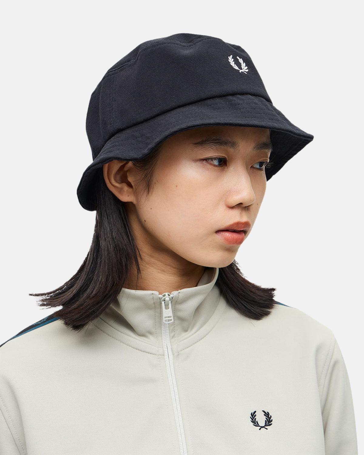 FRED PERRY CLASSIC PIQUE BUCKET HAT BLACK | Studio DOS