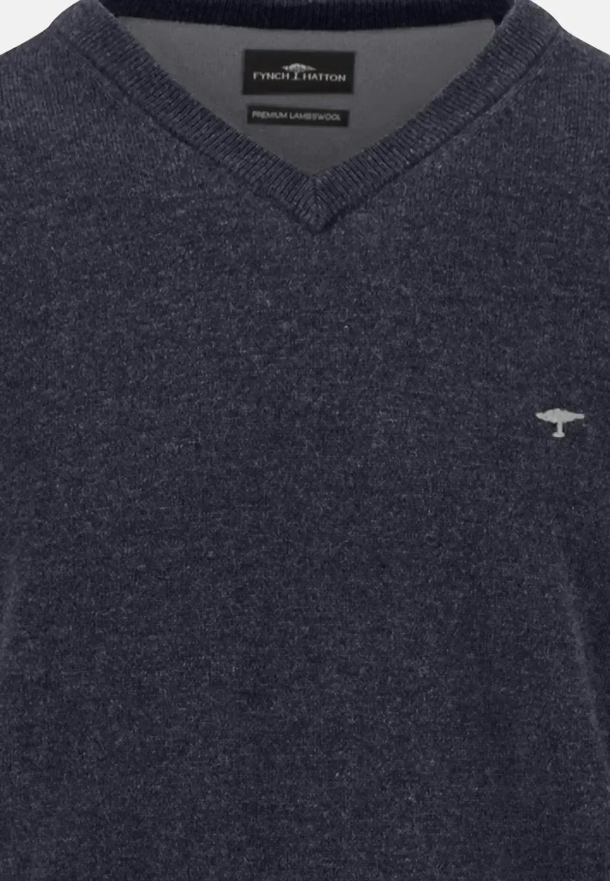Fynch - Hatton Mens Pure Lambswool V - Neck Knit Navy | Studio DOS