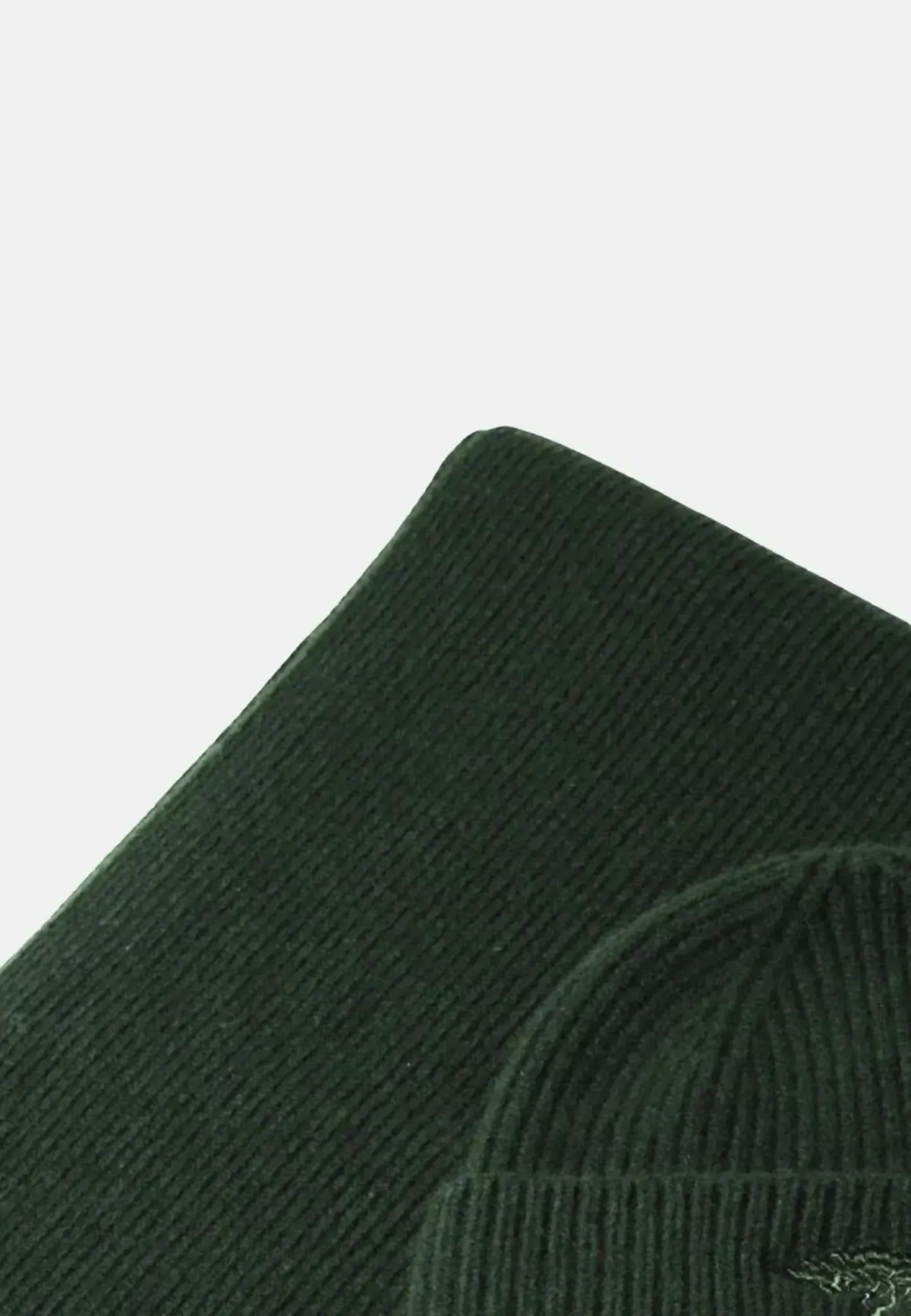 Fynch - Hatton Pure Wool Beanie & Scarf Set Dark Leaf | Studio DOS