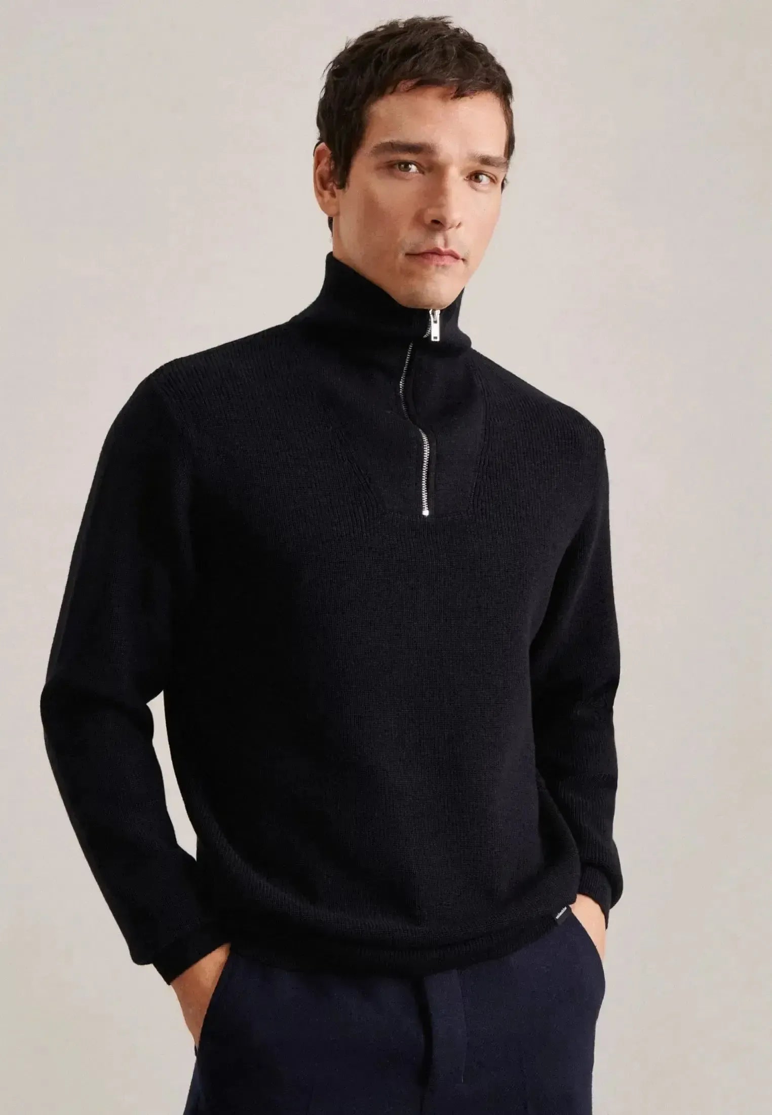 Seidensticker Mens Merino Wool Stand Collar 1/4 Zip Knit Dark Blue | Studio DOS