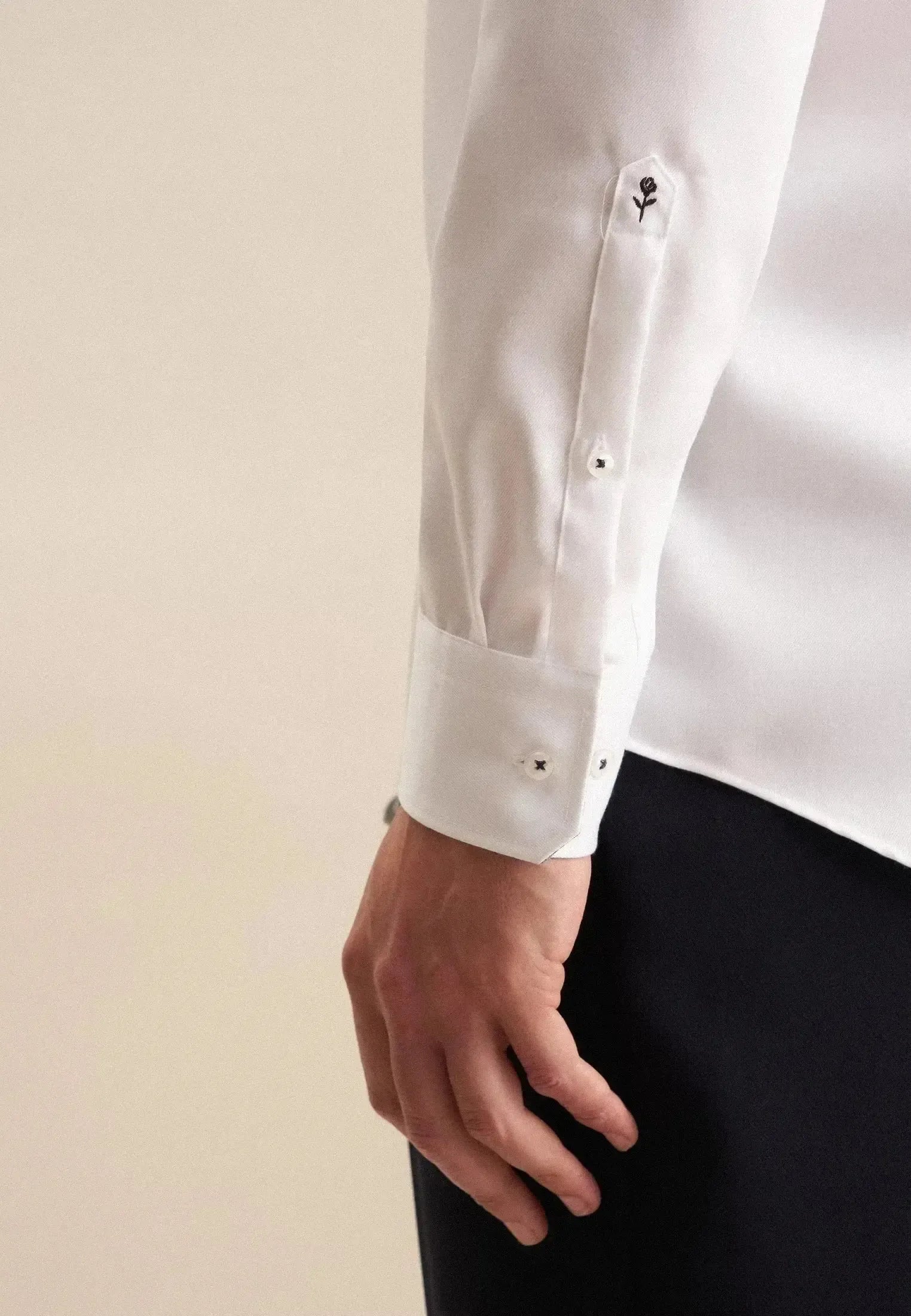 Seidensticker Mens Regular Fit No Iron Business Kent Contrast Patch Business Shirt White | Studio DOS