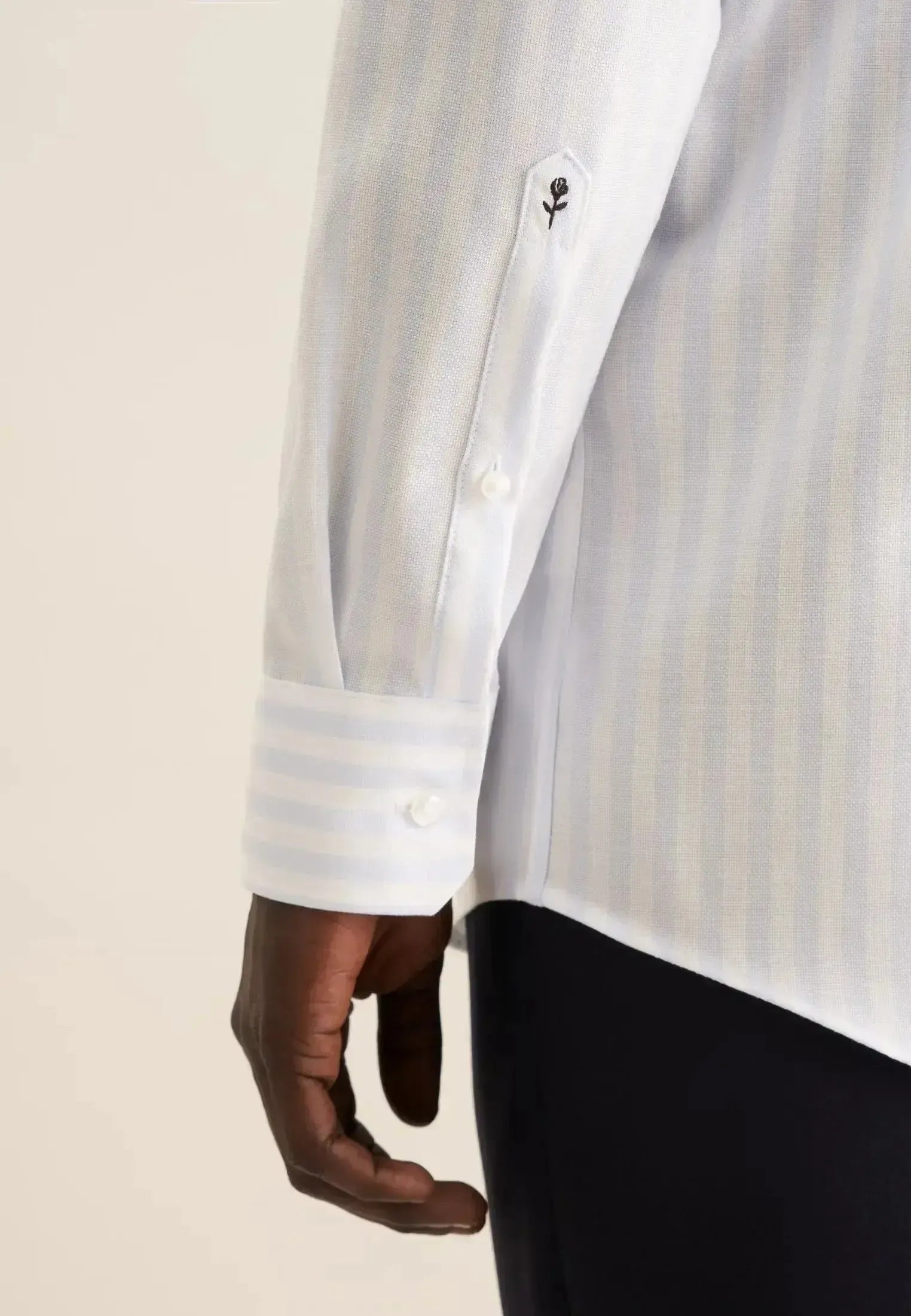 Seidensticker Mens Regular Fit No Iron Spread Kent Structured Stripe Business Shirt Light Blue | Studio DOS