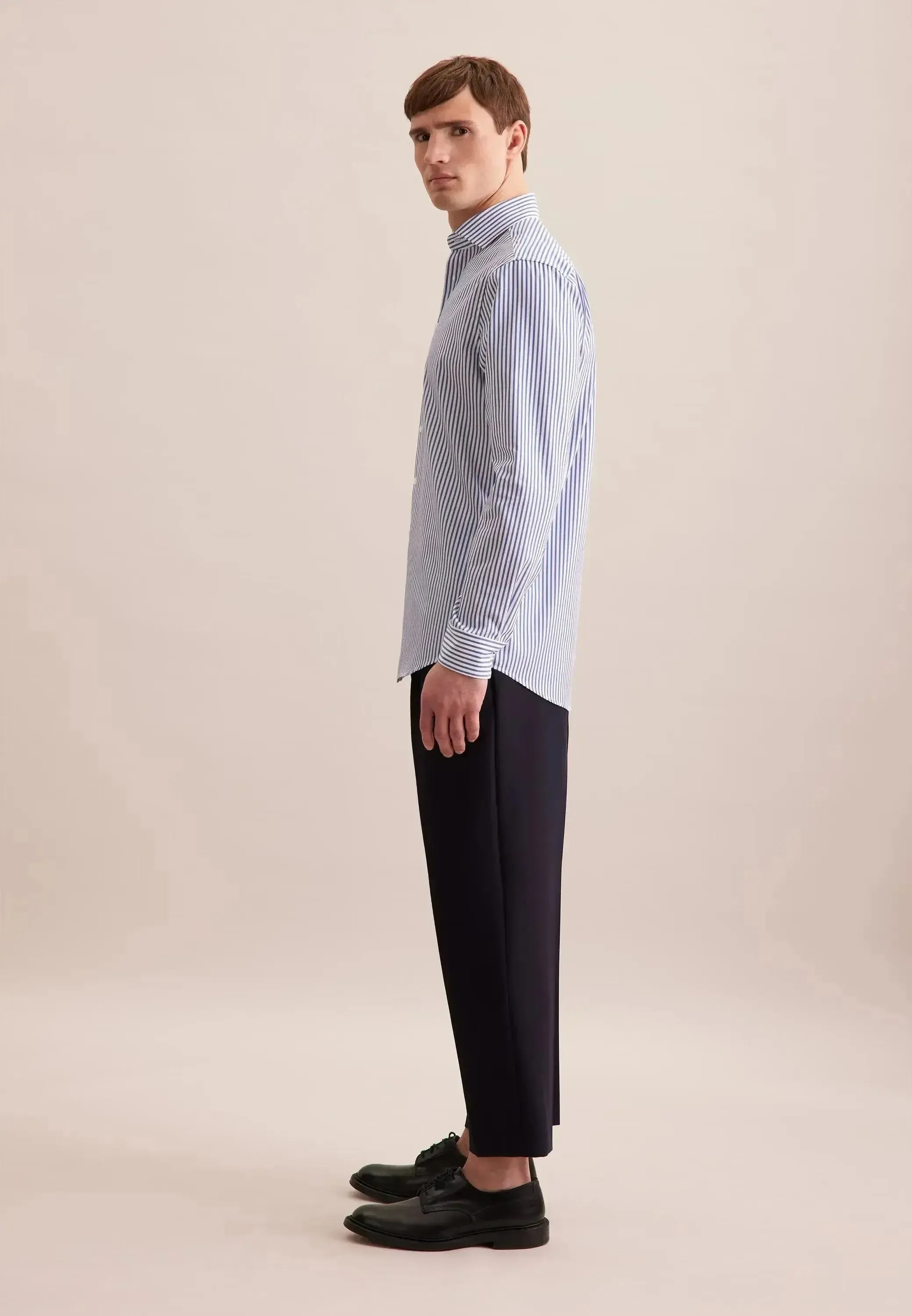 Seidensticker Mens Regular Fit No Iron Spread Kent Structured Stripe Business Shirt Mid Blue | Studio DOS