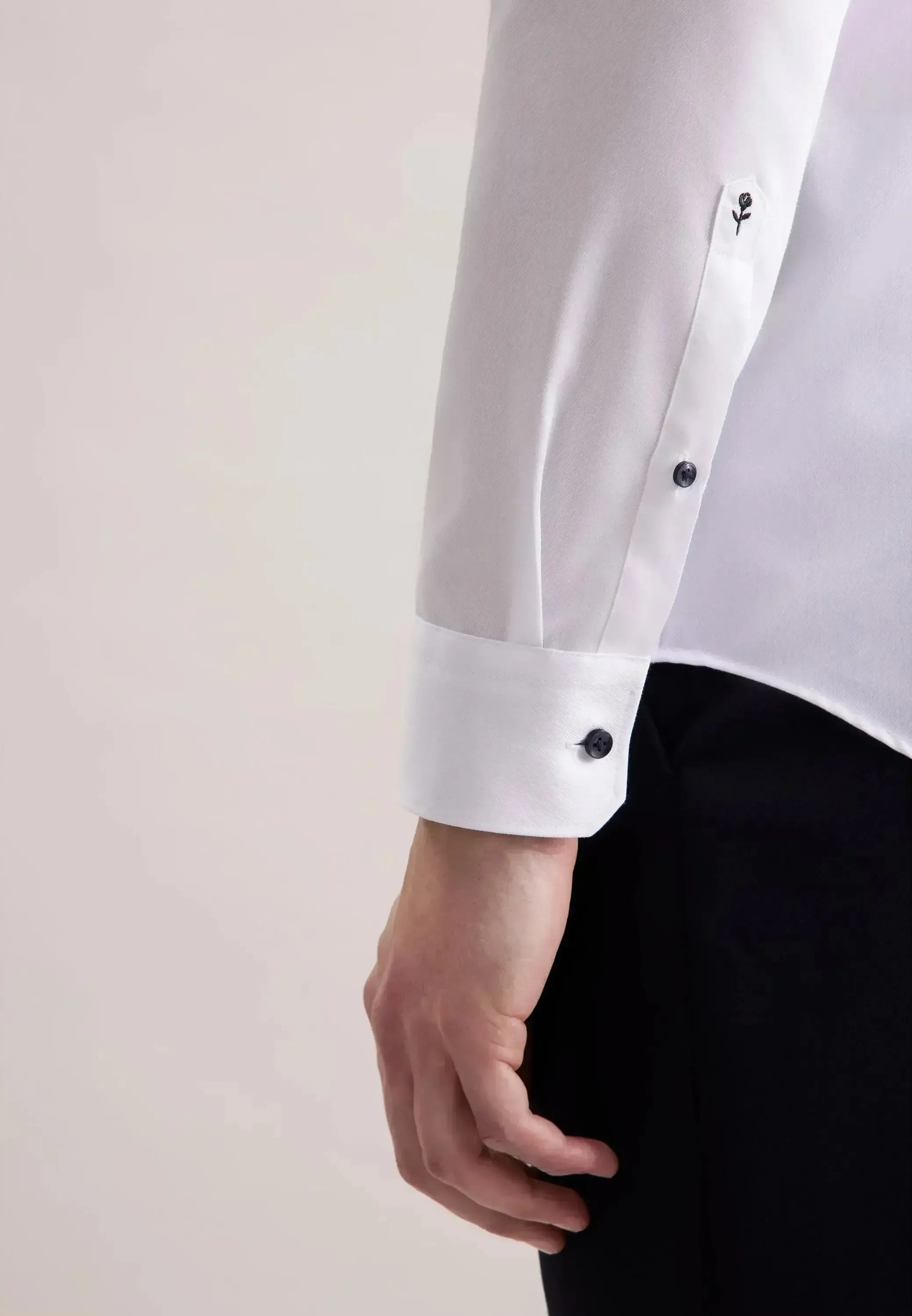 Seidensticker Mens Shaped Fit No Iron Contrast Kent Collar Business Shirt White | Studio DOS