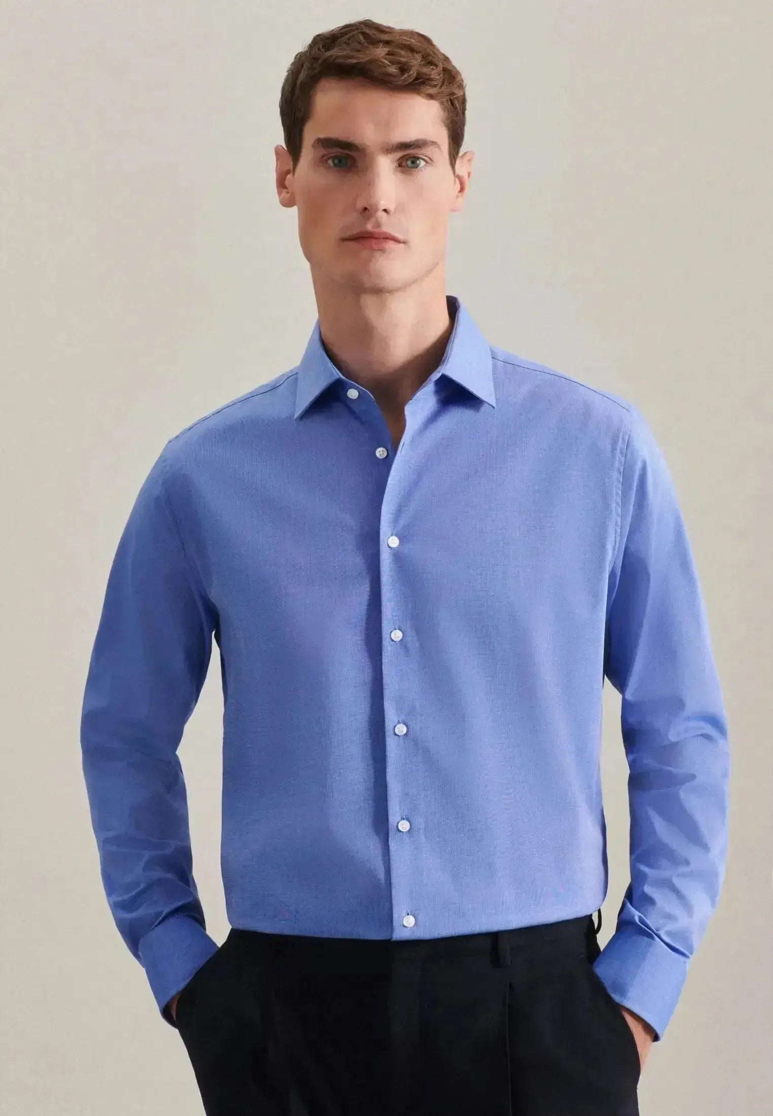 Seidensticker Mens Shaped Fit No Iron Kent Collar Business Shirt Mid Blue | Studio DOS