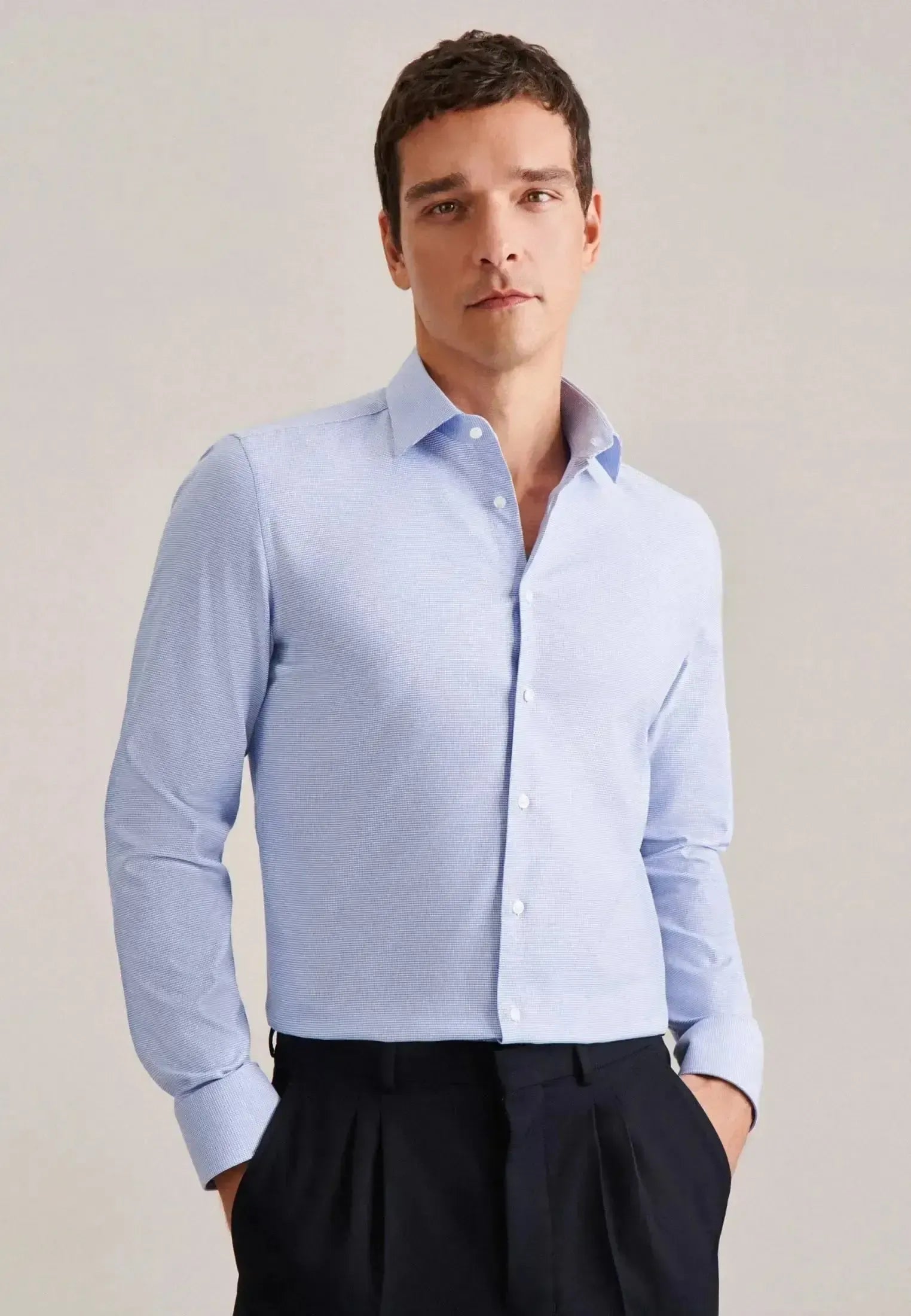 Seidensticker Mens Shaped Fit No Iron New Kent Structured Business Shirt Light Blue | Studio DOS