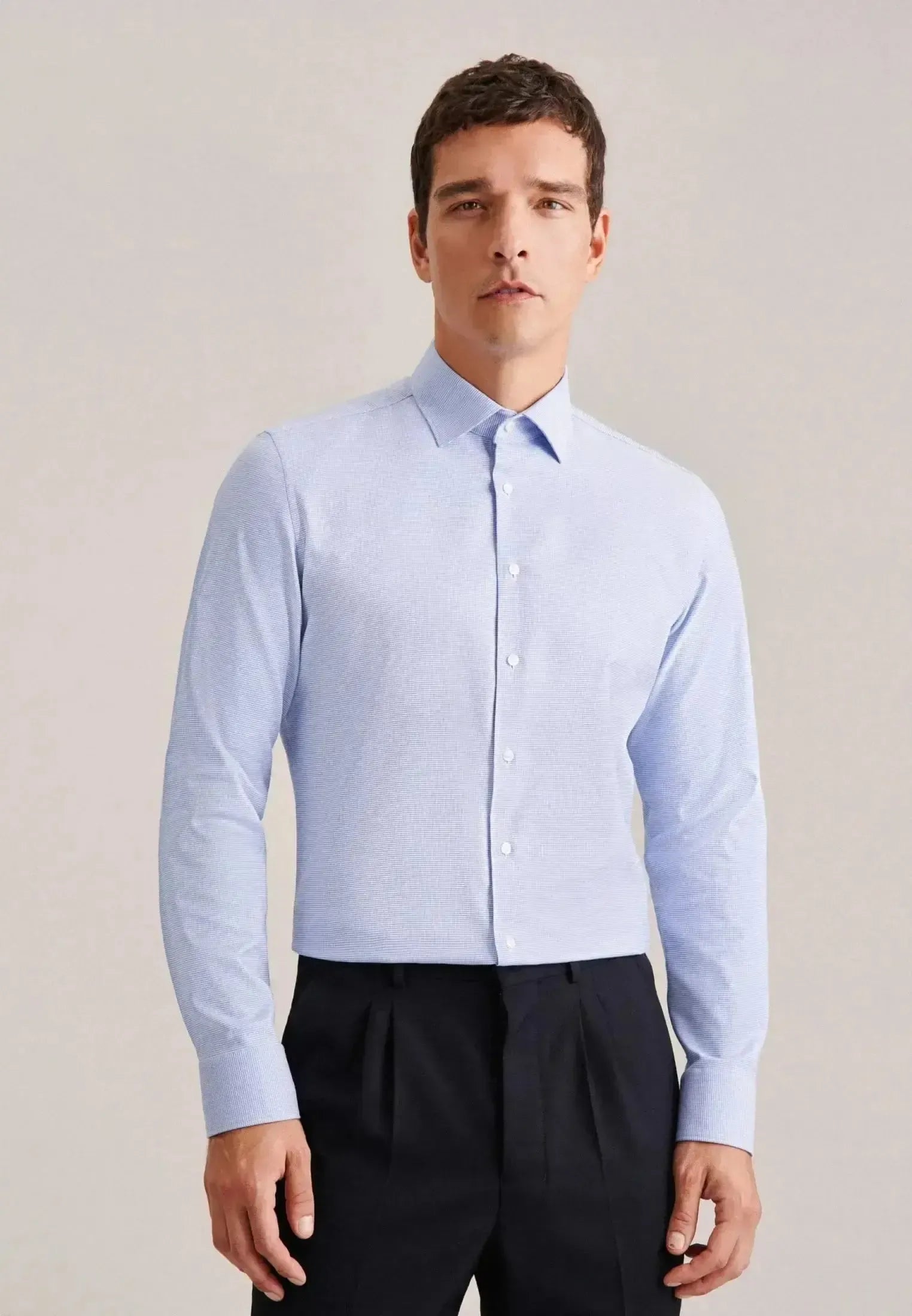 Seidensticker Mens Shaped Fit No Iron New Kent Structured Business Shirt Light Blue | Studio DOS