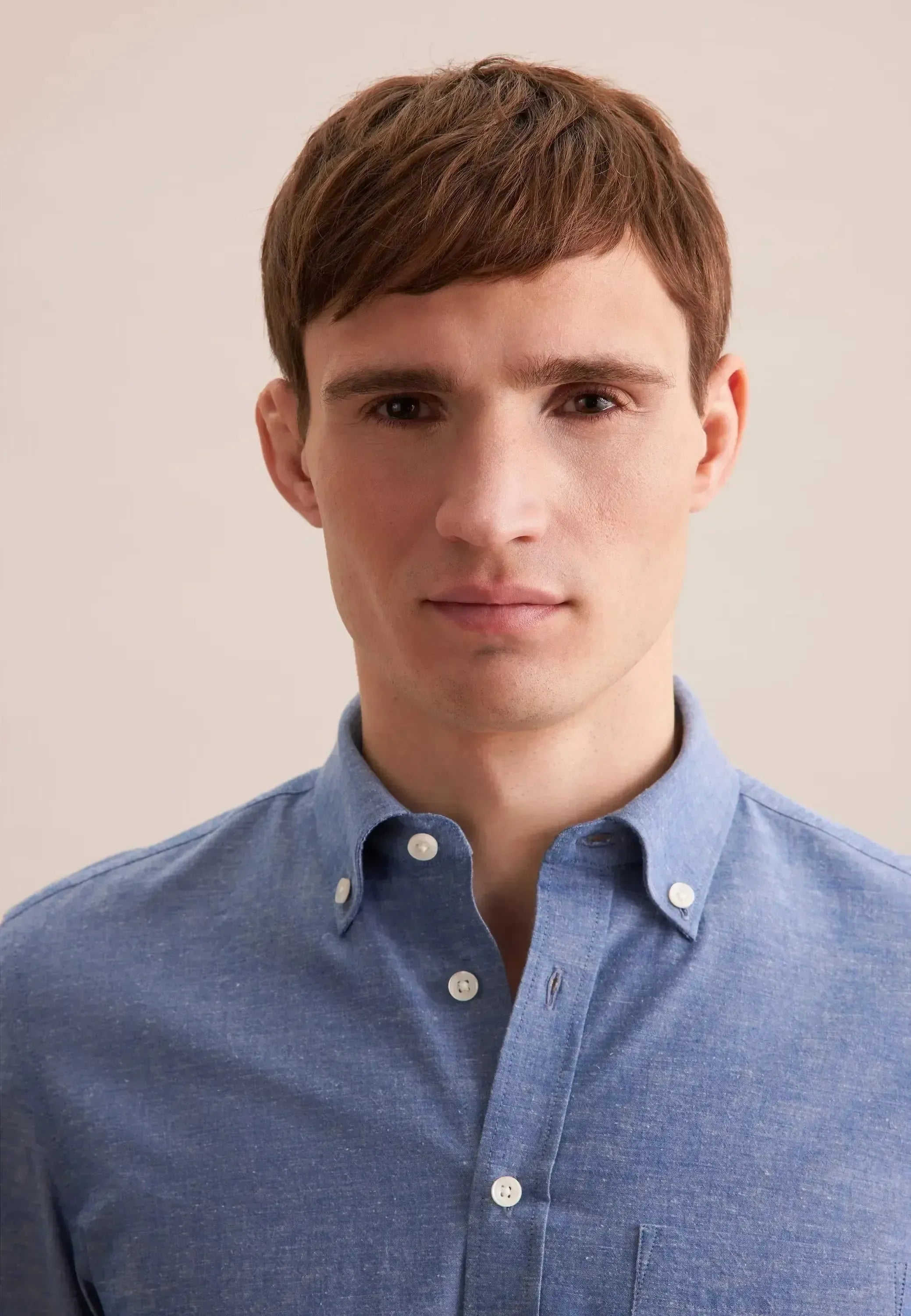 Seidensticker Mens Slim Fit Button Down Linen Blend Chambray Shirt Mid Blue | Studio DOS