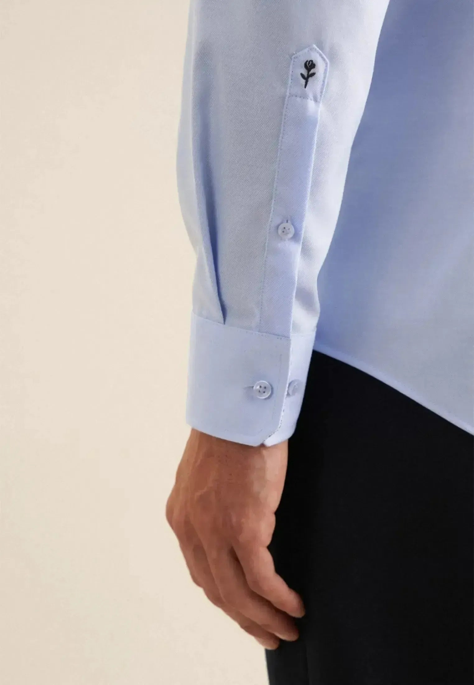Seidensticker Mens Slim Fit Easy Iron Business Kent Contrast Patch Business Shirt Light Blue | Studio DOS