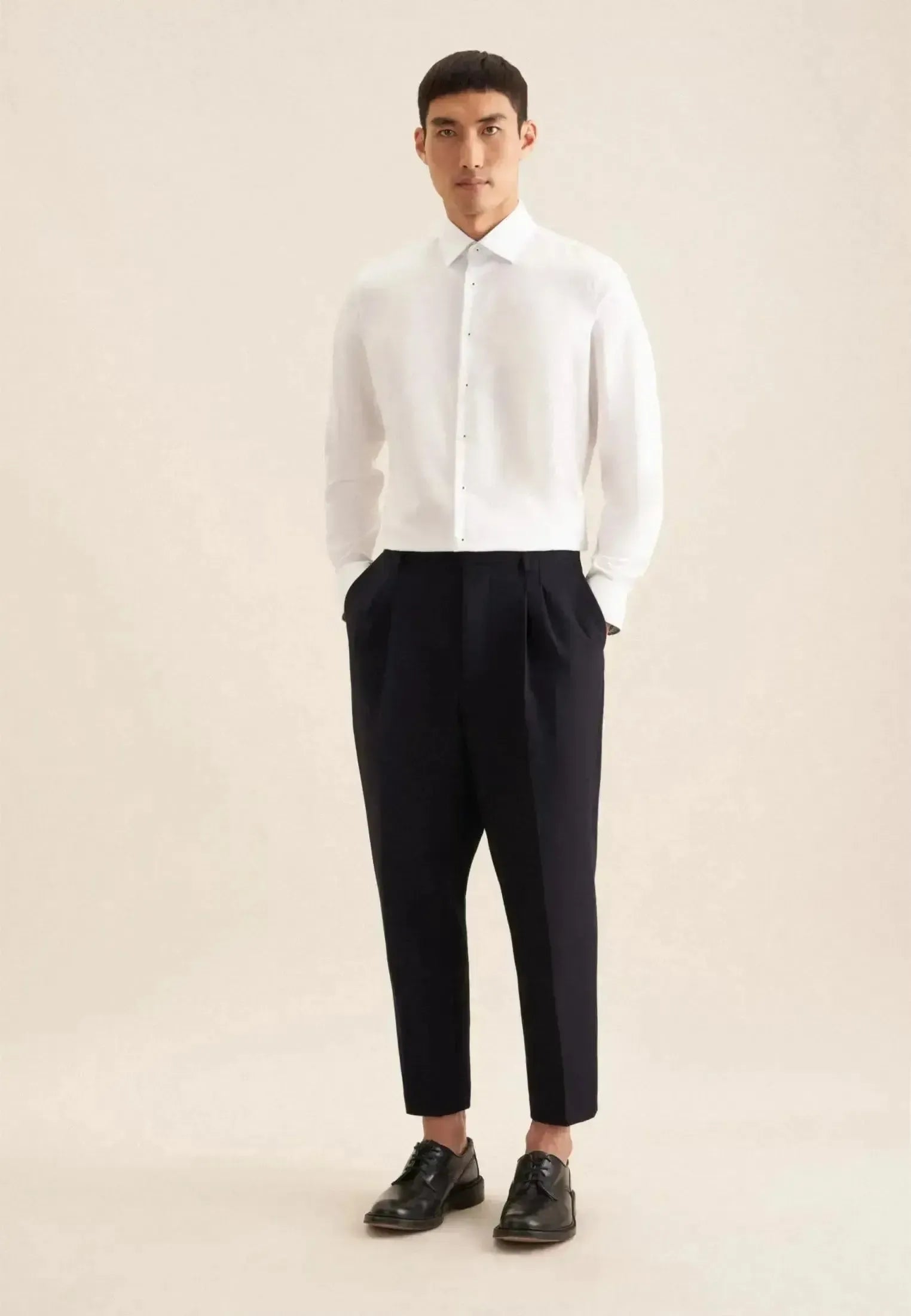 Seidensticker Mens Slim Fit Easy Iron Business Kent Contrast Patch Business Shirt White | Studio DOS
