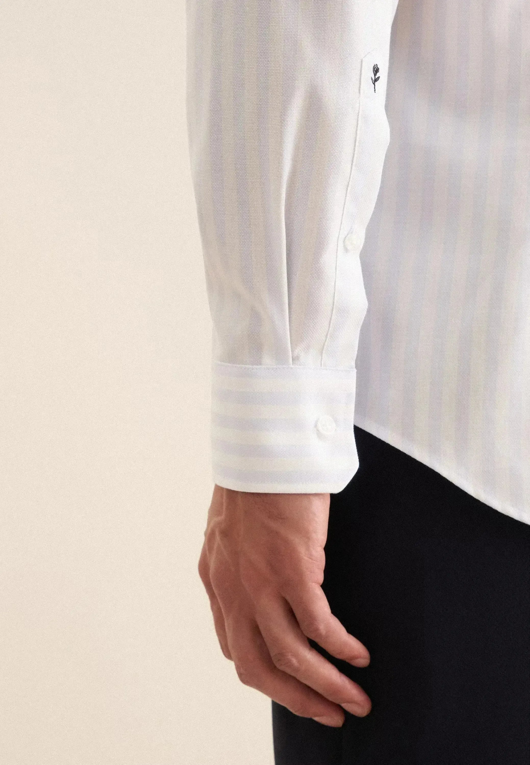 Seidensticker Mens Slim Fit No Iron Spread Kent Structured Stripe Business Shirt Light Blue | Studio DOS