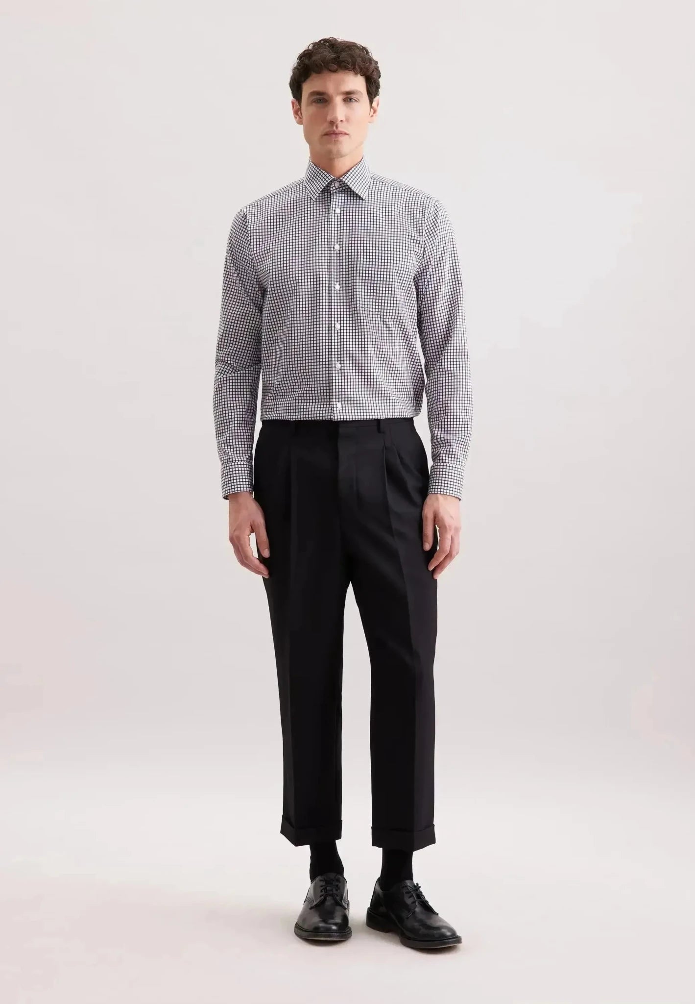 Seidensticker Regular Fit No Iron Covered Button Down Check Business Shirt Dark Blue | Studio DOS