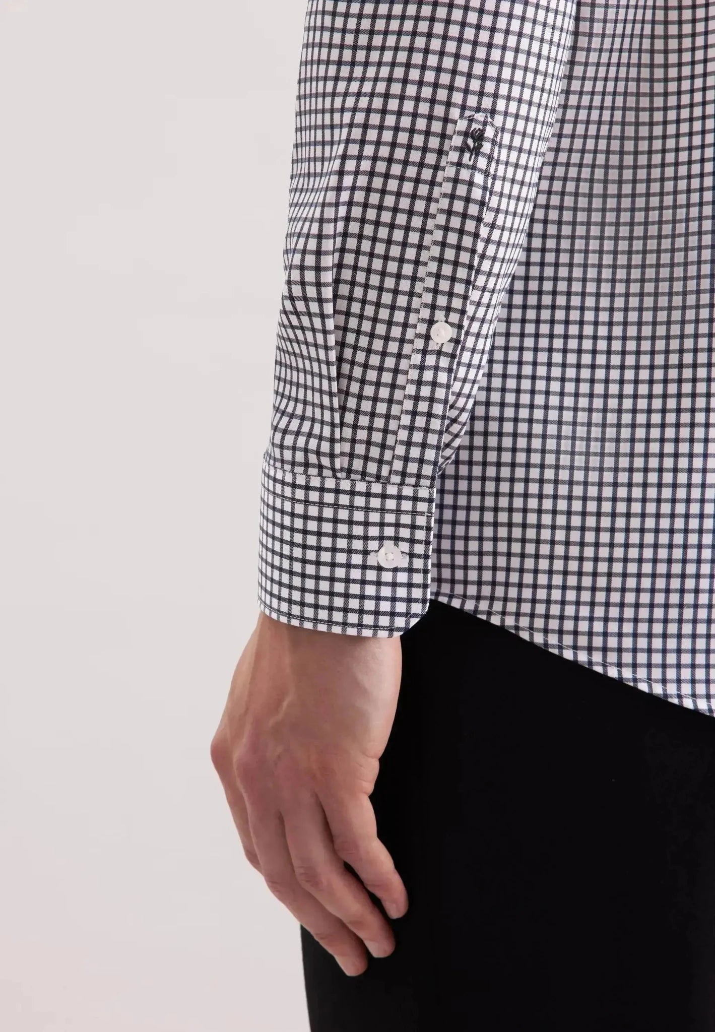 Seidensticker Regular Fit No Iron Covered Button Down Check Business Shirt Dark Blue | Studio DOS