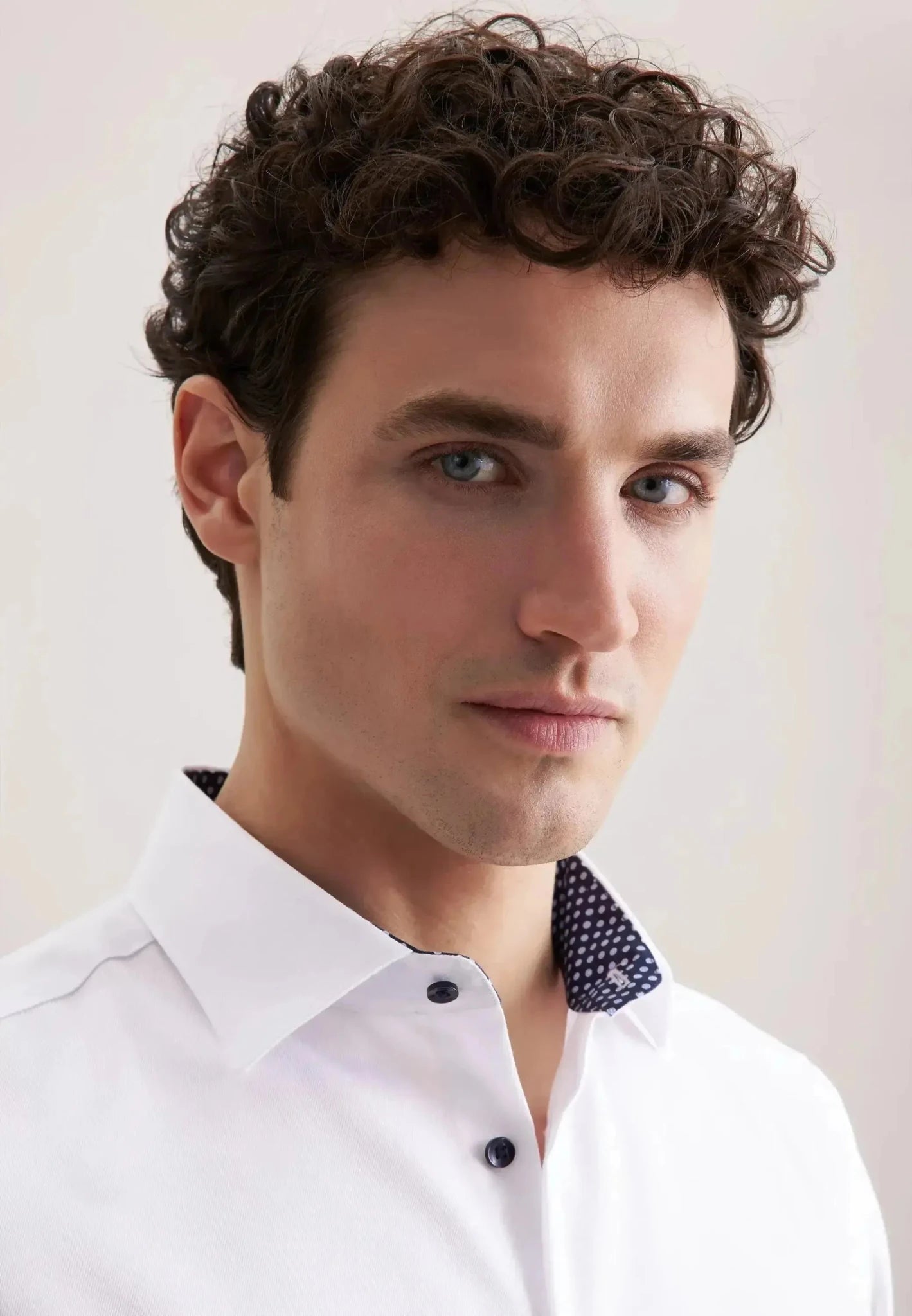 Seidensticker Slim Fit No Iron Contrast Kent Collar Business Shirt White | Studio DOS