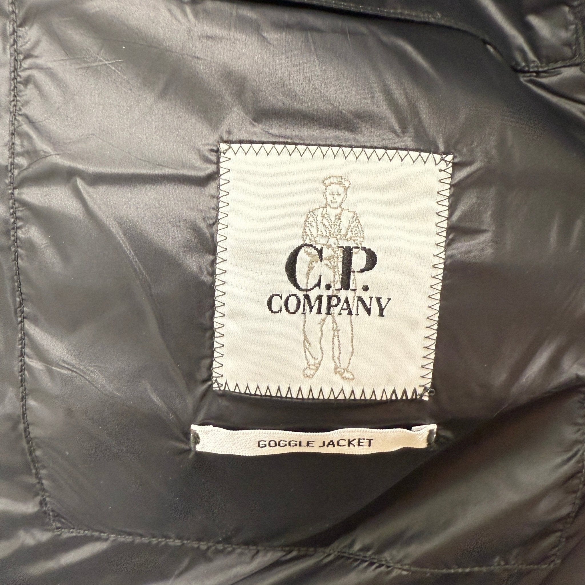 CP Company D.D. Padded Goggle Down Jacket Black | Studio DOS