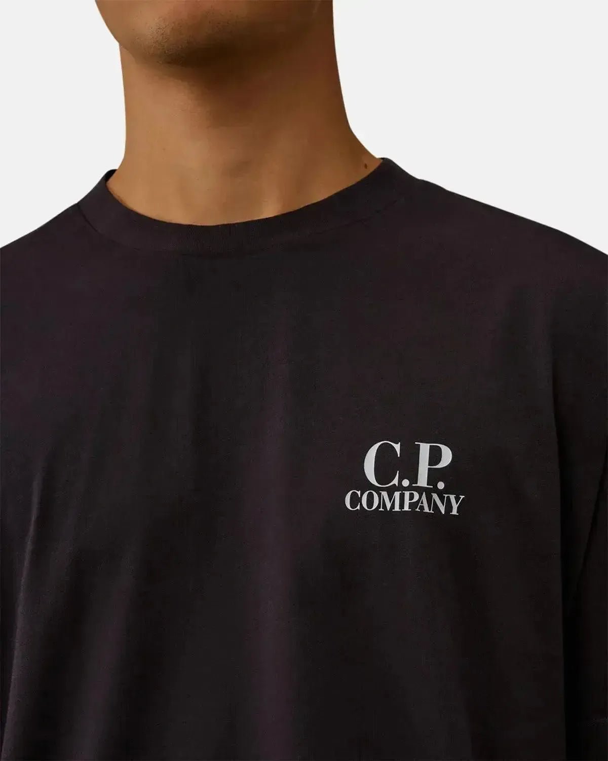 CP COMPANY MENS 30/1 JERSEY BACK LOGO T - SHIRT TOTAL ECLIPSE | Studio DOS