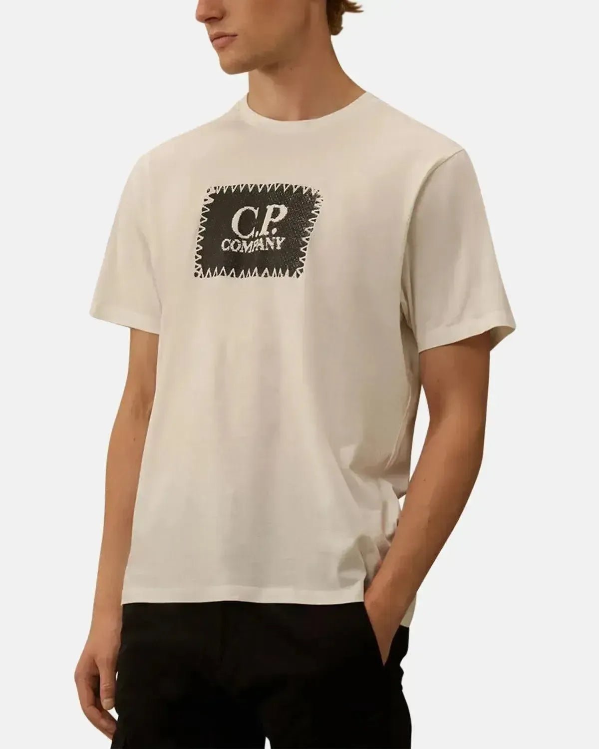CP COMPANY MENS 30/1 JERSEY LABEL LOGO T - SHIRT GAUZE WHITE | Studio DOS