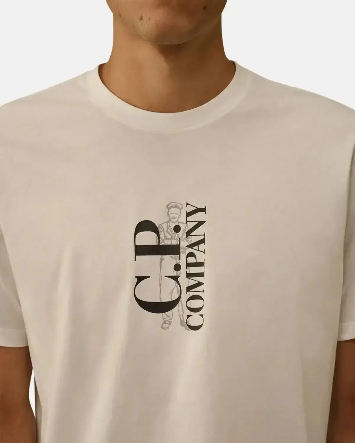 CP COMPANY MENS 30/1 JERSEY VERTICAL LOGO T - SHIRT GAUZE WHITE | Studio DOS