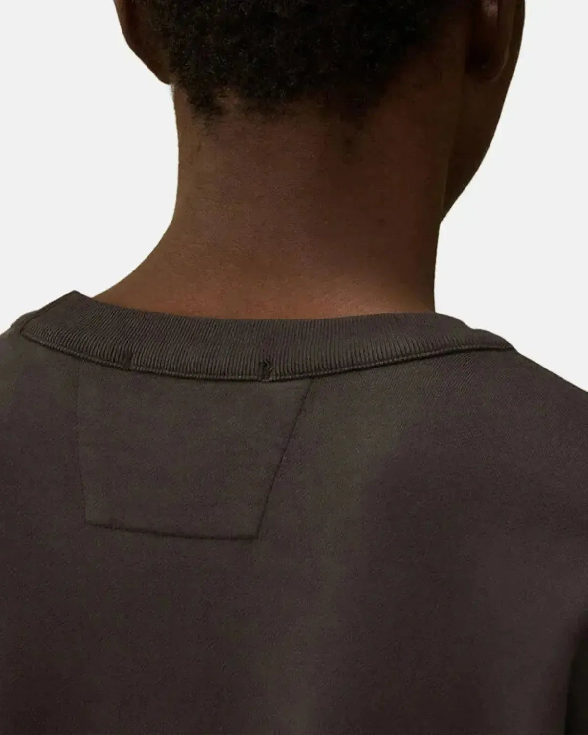 CP COMPANY MENS BRUSHED AND EMERIZED DIAGONAL RAISED FLEECE BOXY SWEAT DARK SHADOW GREY | Studio DOS