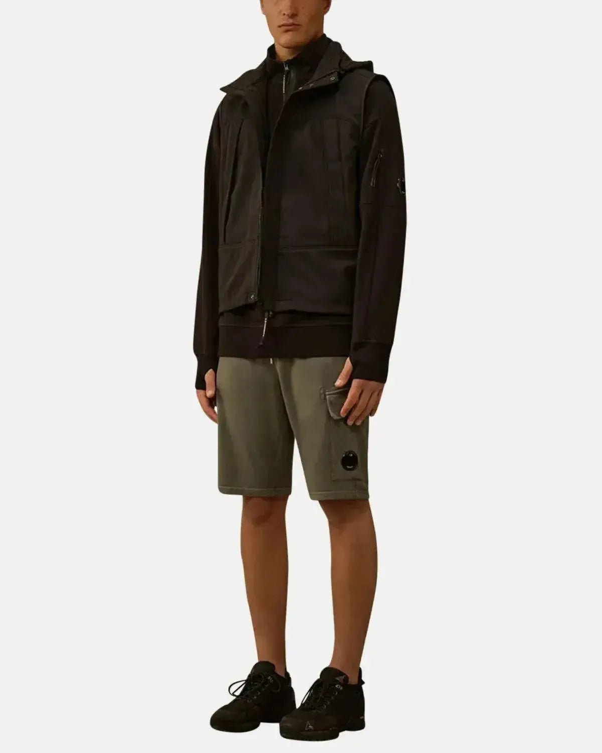 CP COMPANY MENS DIAGONAL RAISED FLEECE 1/4 ZIP SWEATSHIRT BLACK | Studio DOS