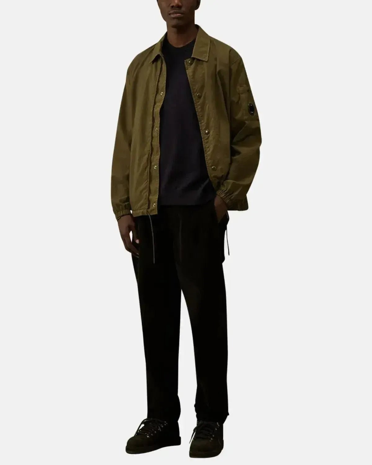 CP COMPANY MENS EXTRAFINE MERINO WOOL CREWNECK SWEATER TOTAL ECLIPSE | Studio DOS
