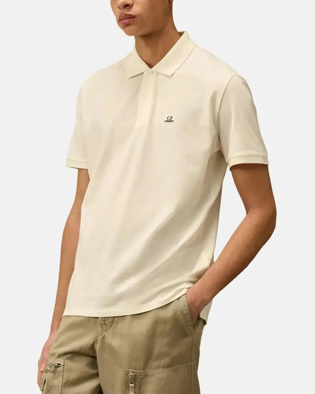 CP COMPANY MENS STRETCH PIQUET LOGO POLO GAUZE WHITE | Studio DOS