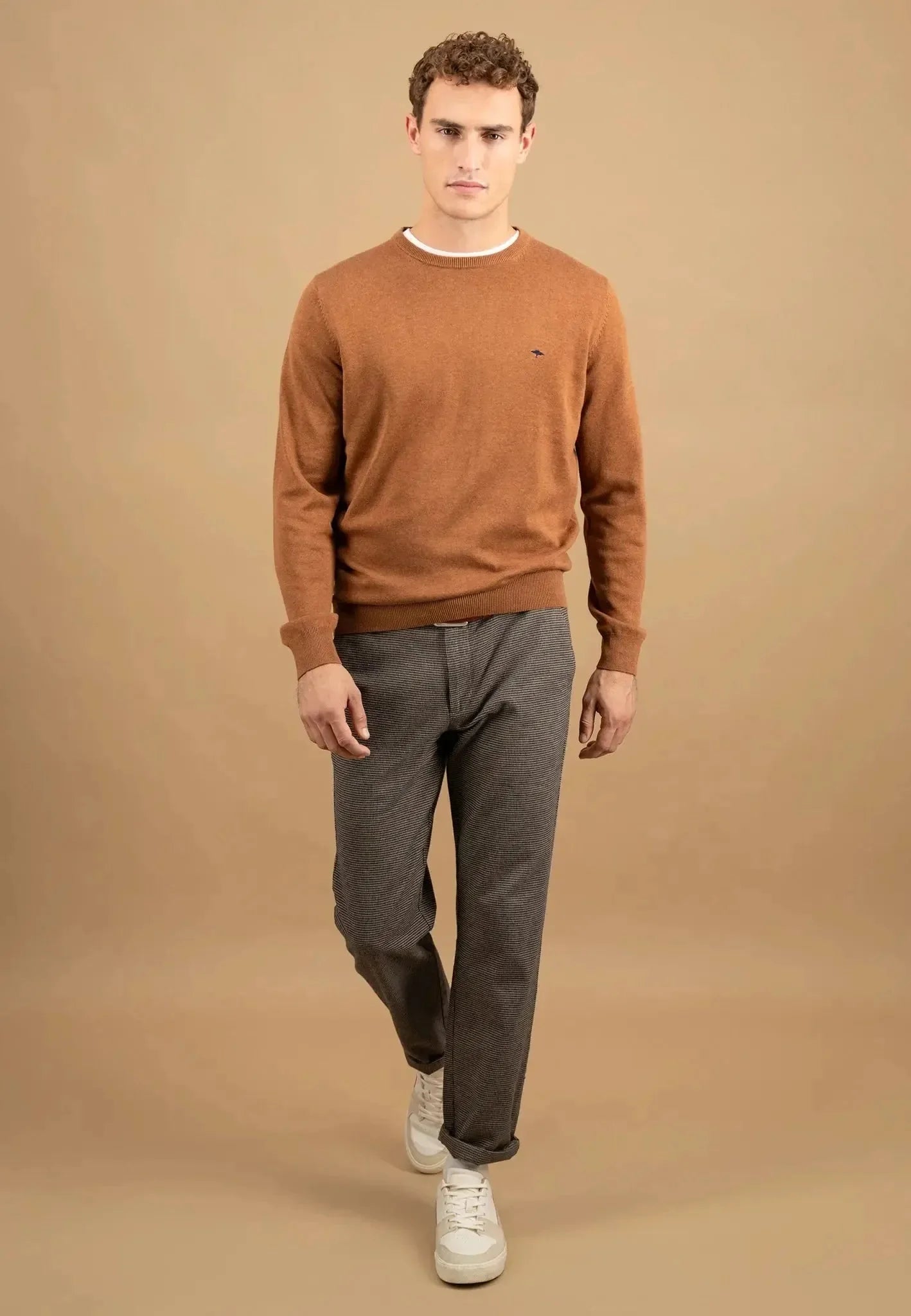 Fynch - Hatton Fine Knit Cotton Crewneck Hazel | Studio DOS