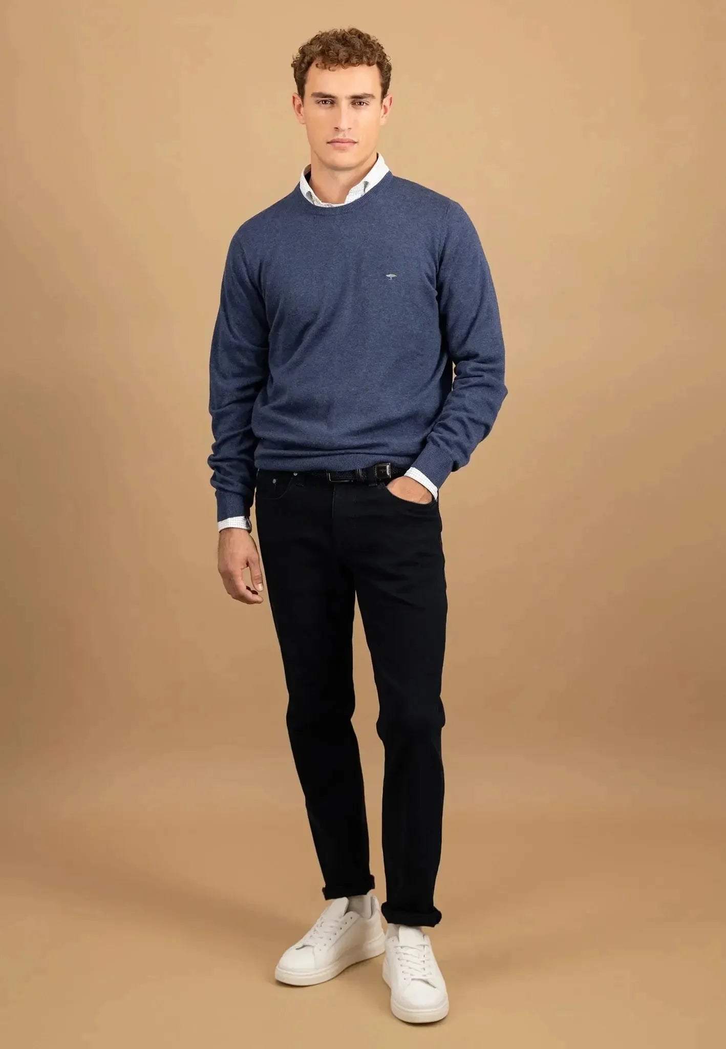Fynch - Hatton Fine Knit Cotton Crewneck Night | Studio DOS