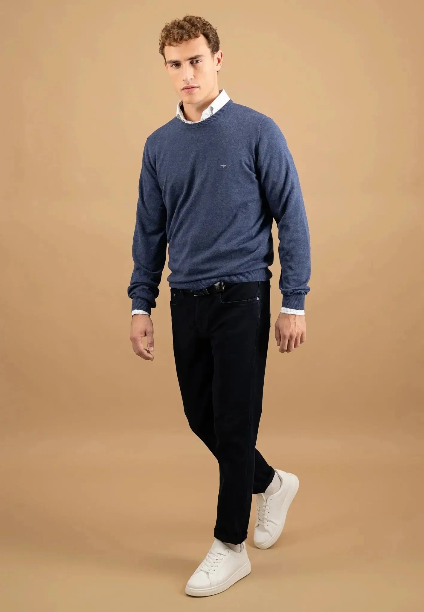 Fynch - Hatton Fine Knit Cotton Crewneck Night | Studio DOS