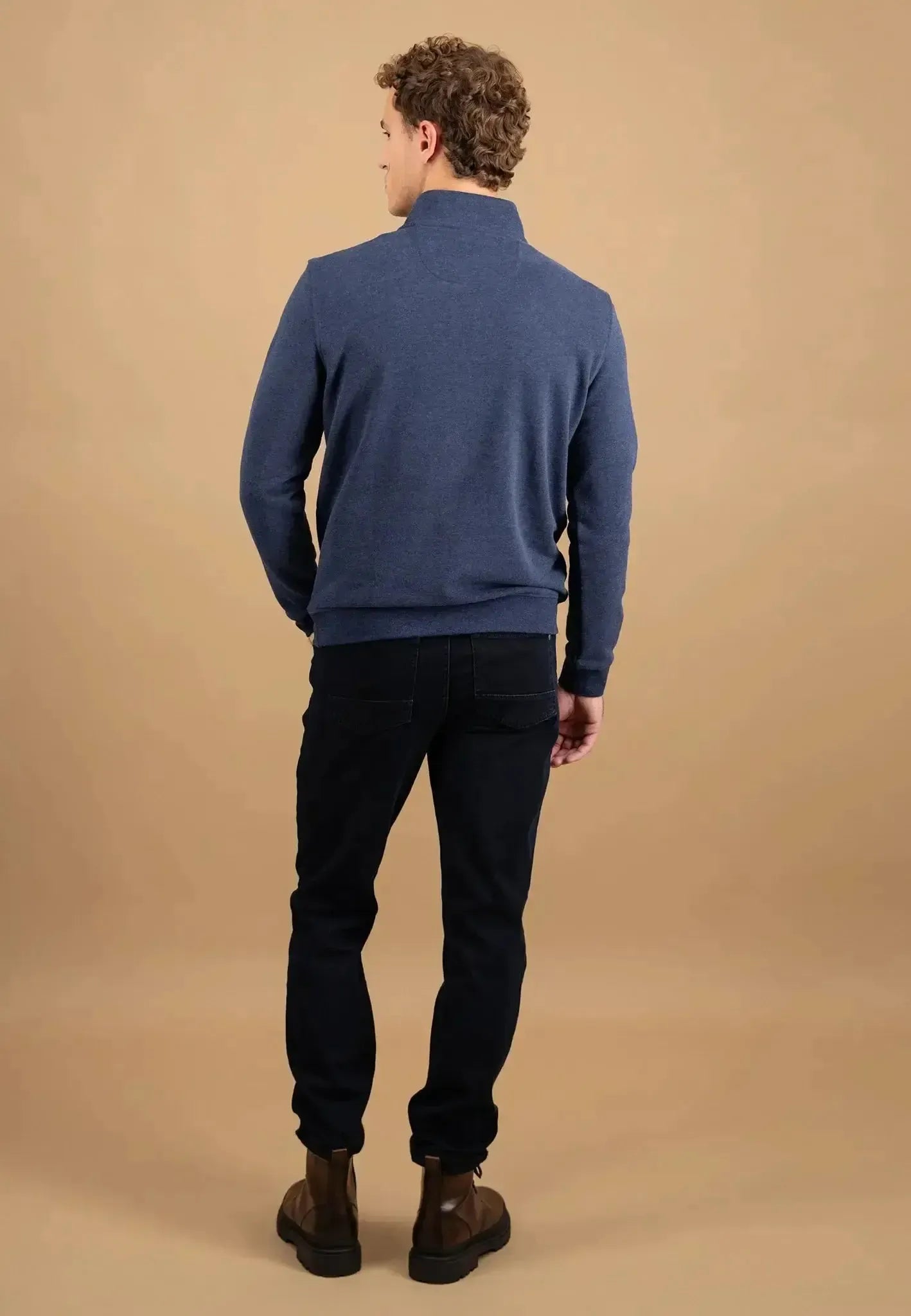 Fynch - Hatton Mens 1/4 Zip Stand Collar Cotton Sweat Midnight | Studio DOS