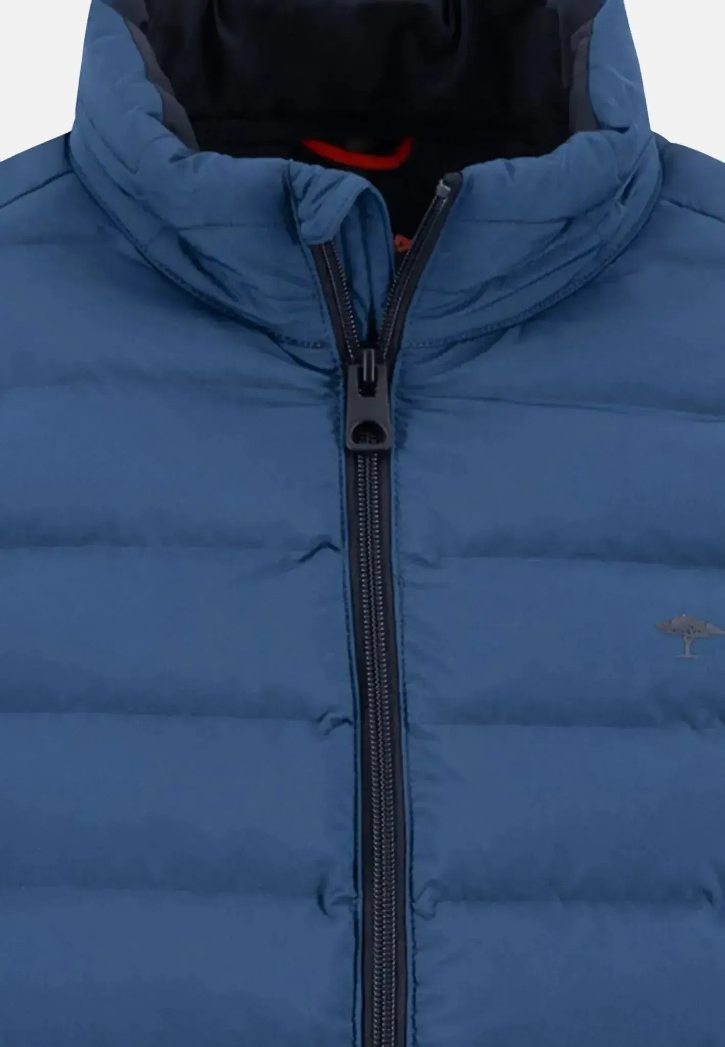 Fynch - Hatton Mens Basic Light Weight Gilet Misty Blue | Studio DOS