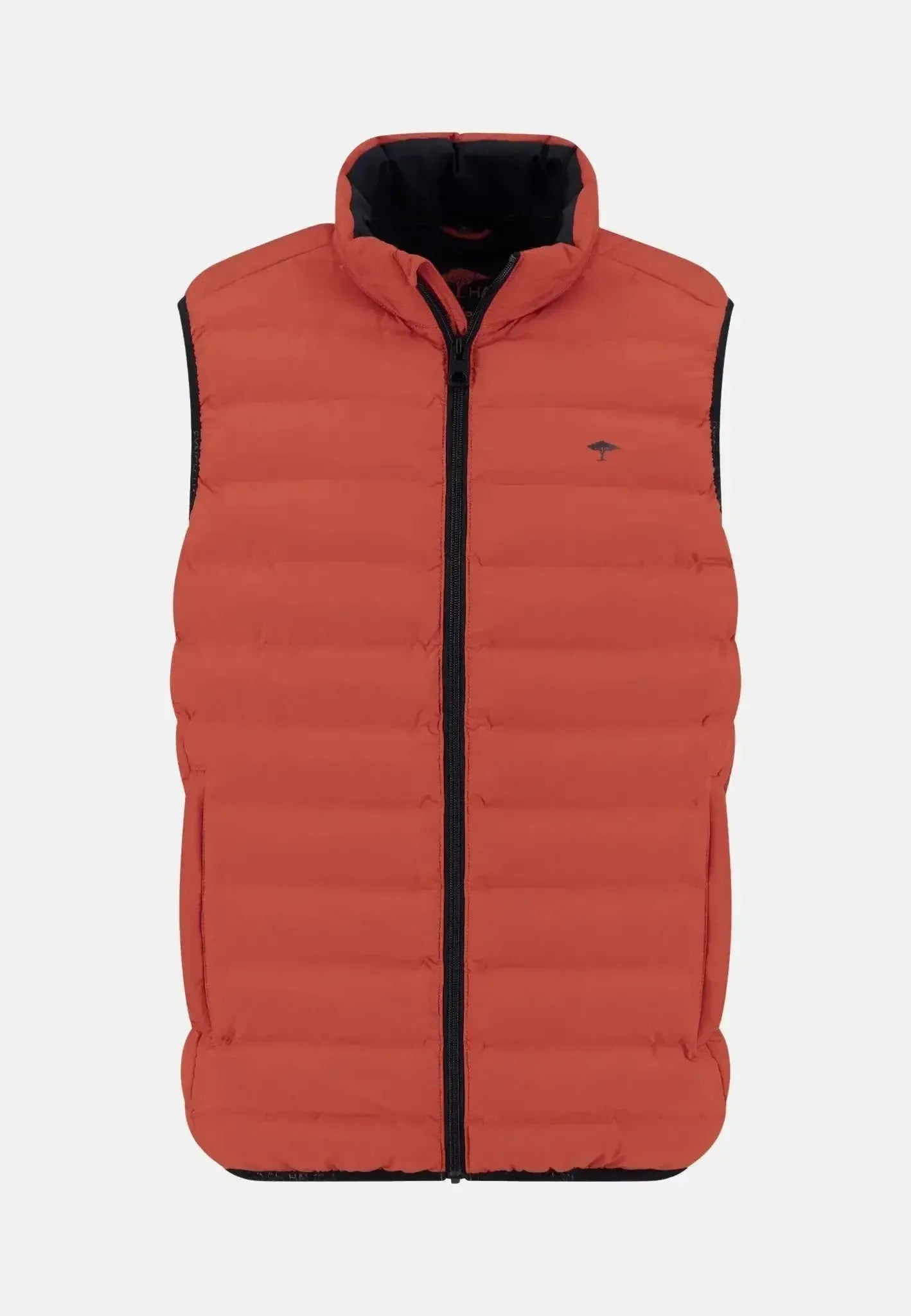 Fynch - Hatton Mens Basic Light Weight Gilet Spicy Red | Studio DOS