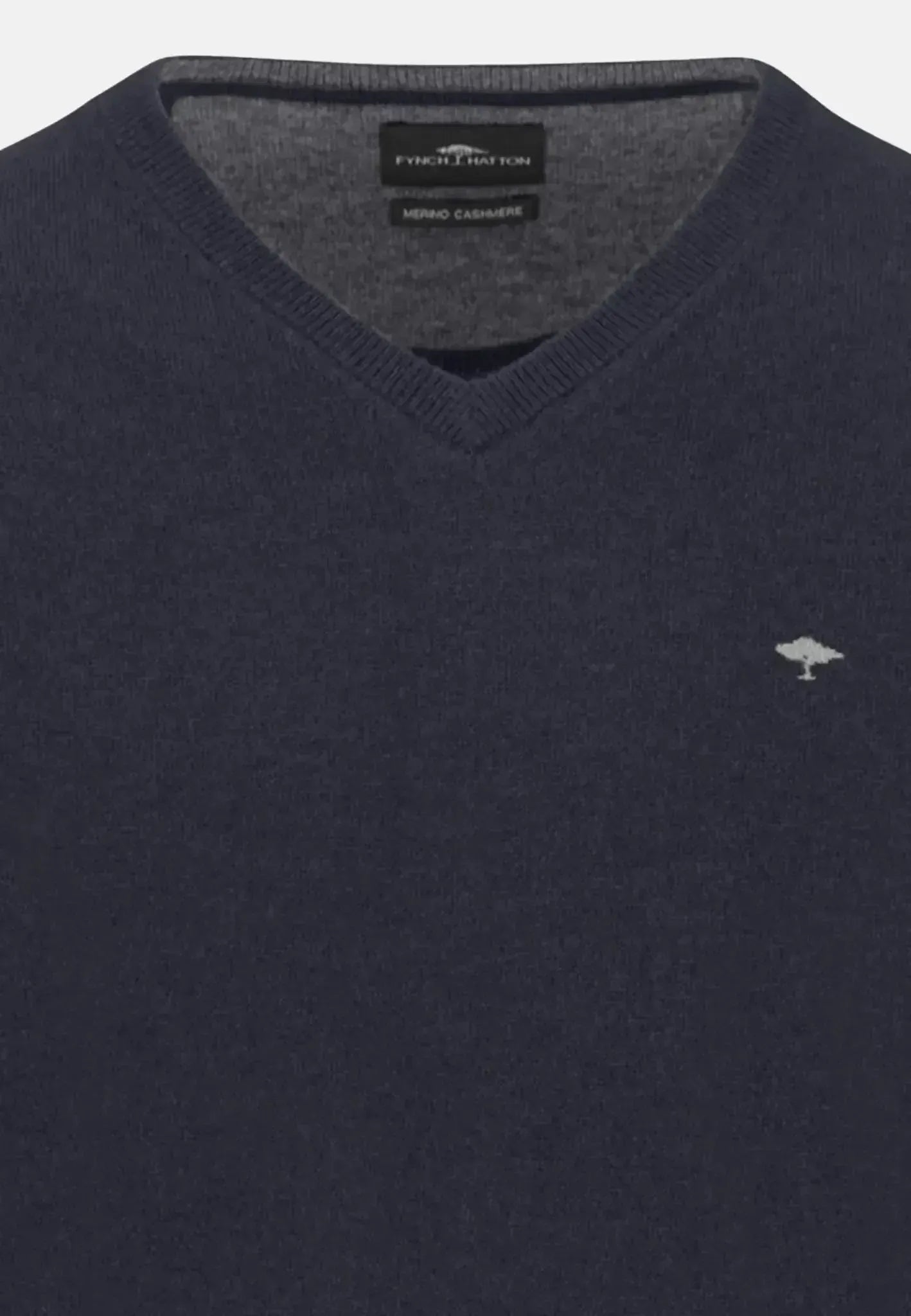 Fynch - Hatton Mens Merino Wool Cashmere V - Neck Knit Navy | Studio DOS