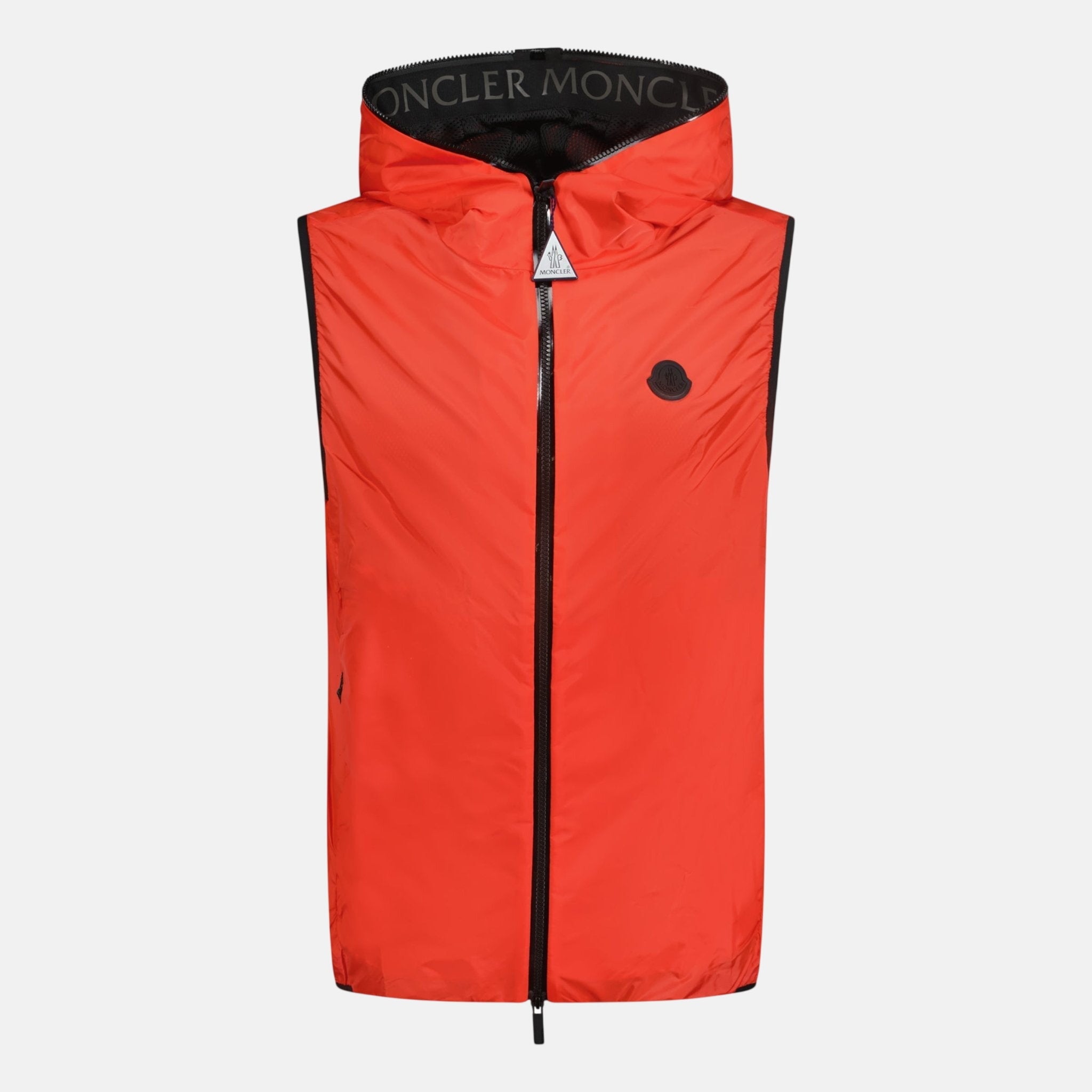 Moncler 'Pakito' Gilet Red | Studio DOS