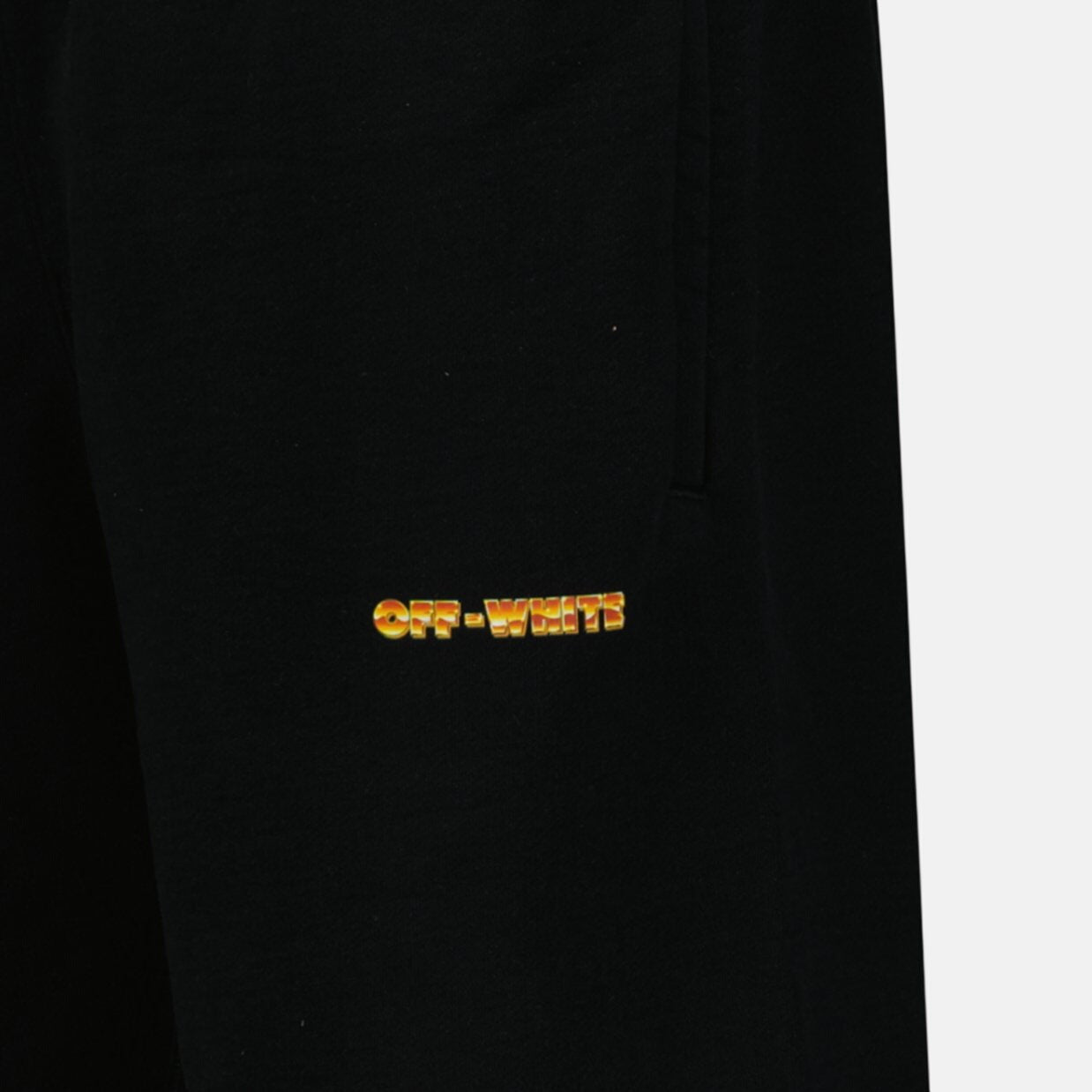 Off - White Gold Metal Arrow Shorts Black | Studio DOS