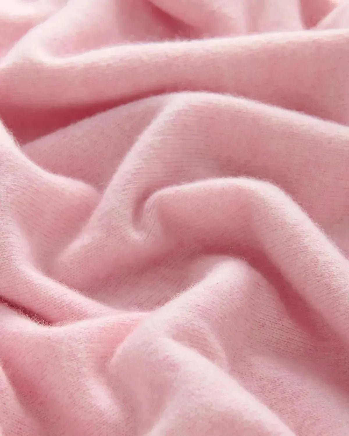 Richard James Cashmere Mix Crew Neck Knit Pink | Studio DOS