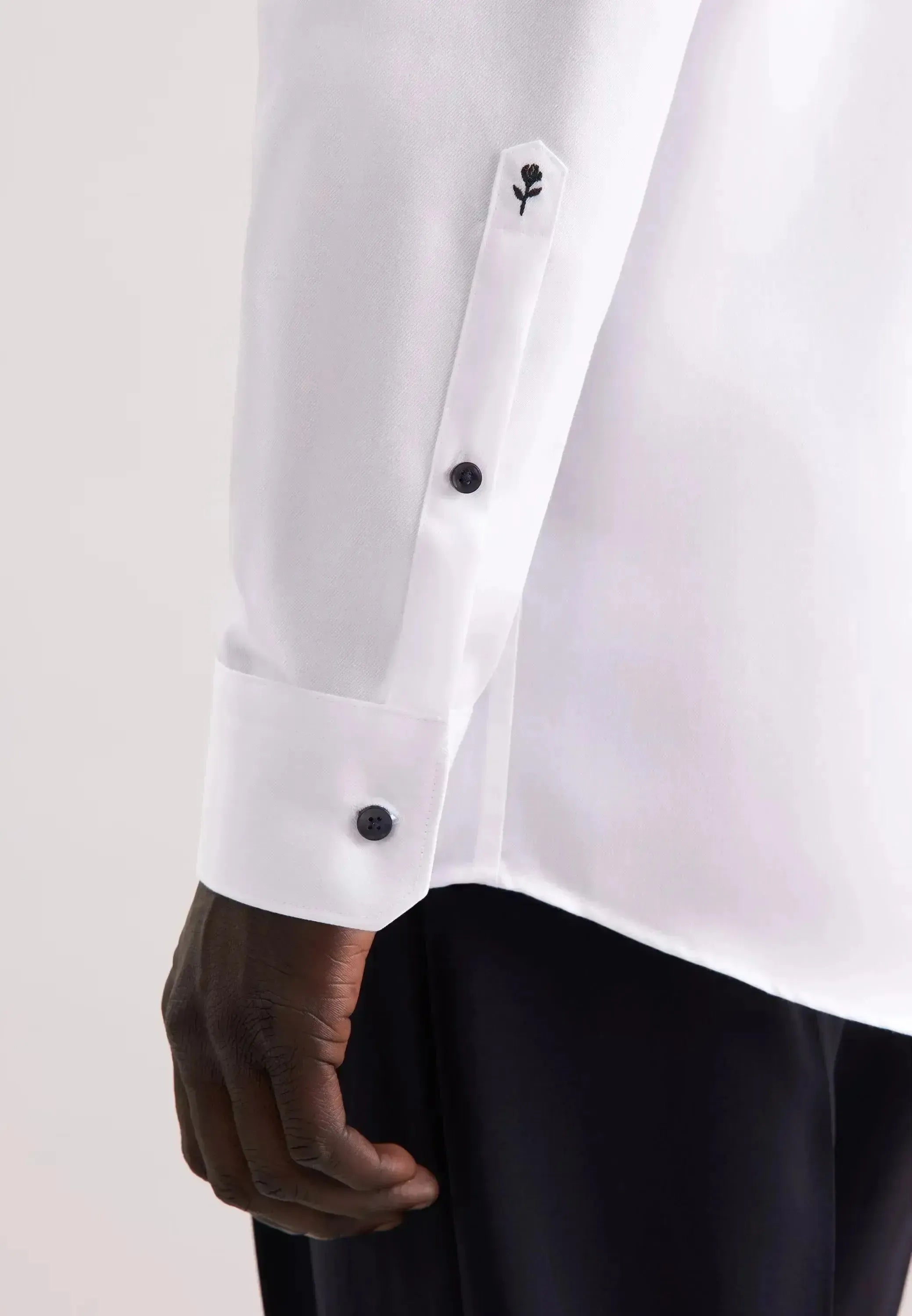 Seidensticker Mens Regular Fit No Iron Contrast Kent Collar Business Shirt White | Studio DOS