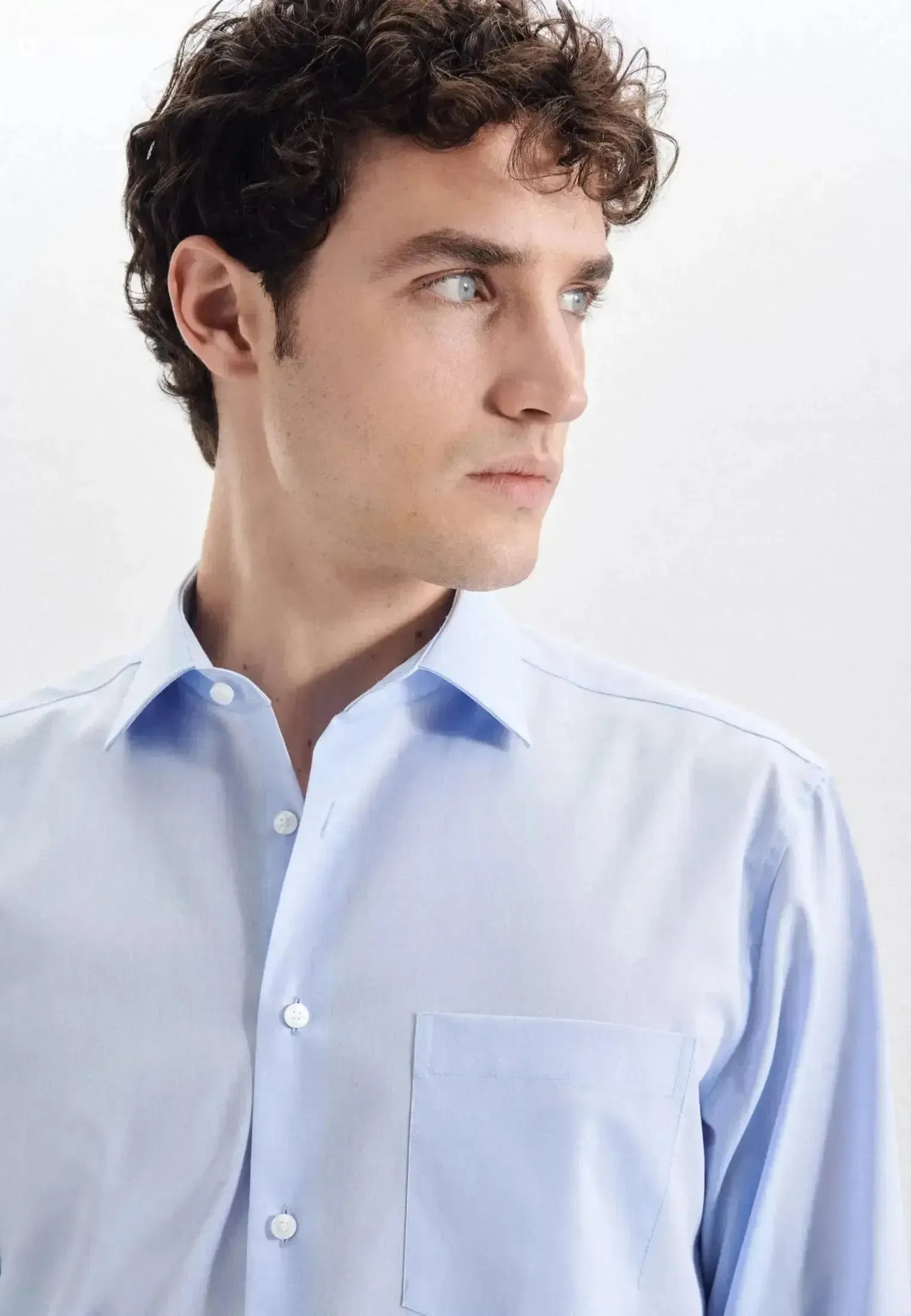 Seidensticker Mens Regular Fit No Iron Kent Collar Business Shirt Light Blue | Studio DOS