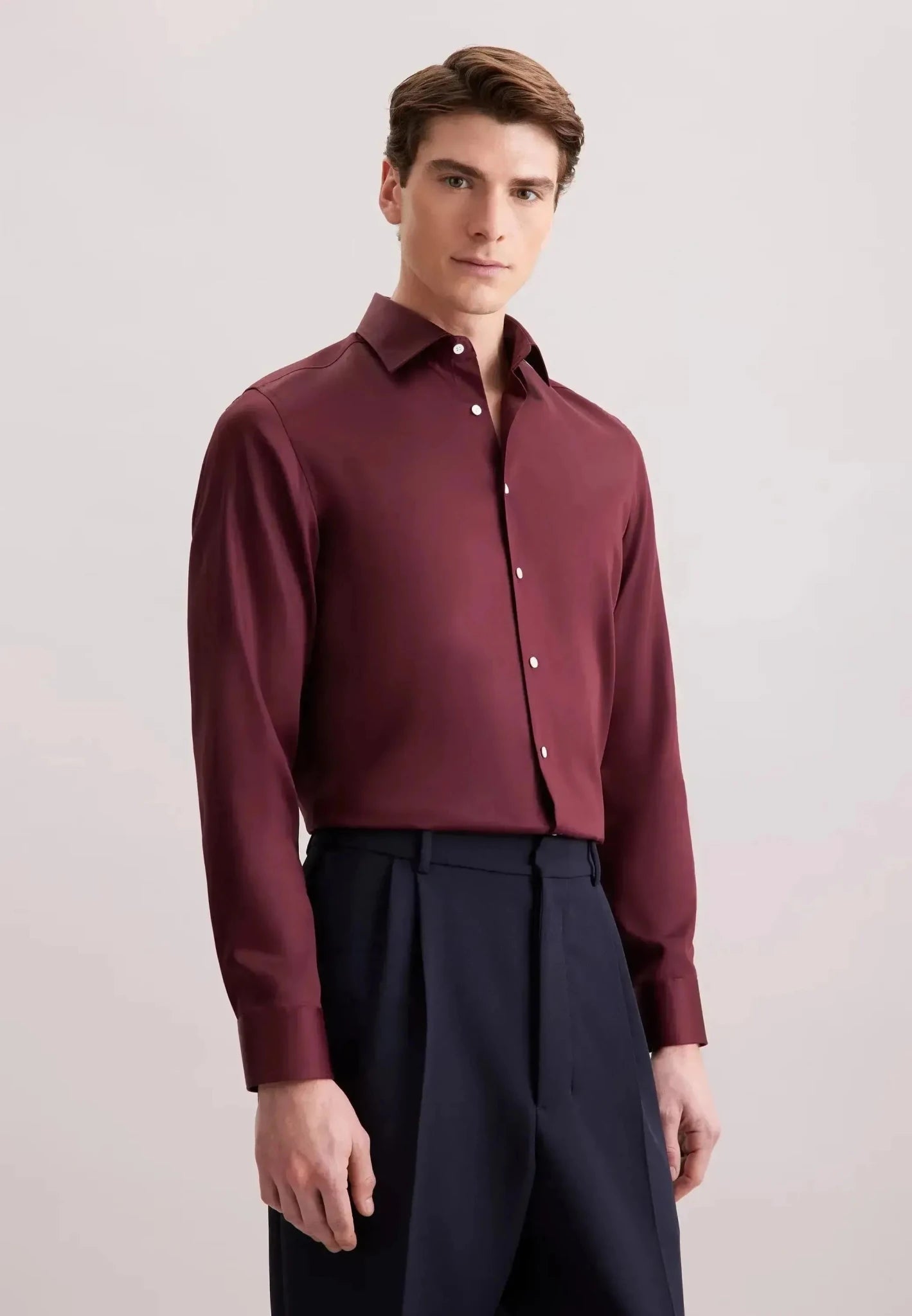 Seidensticker Shaped Fit Easy Iron New Kent Business Shirt Burgundy | Studio DOS
