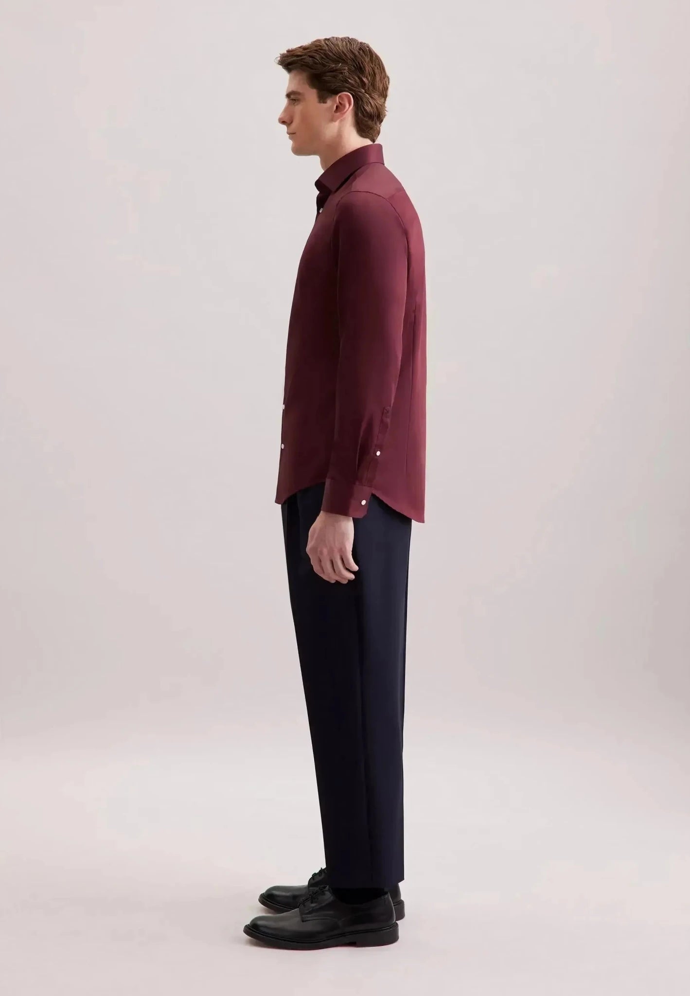 Seidensticker Shaped Fit Easy Iron New Kent Business Shirt Burgundy | Studio DOS