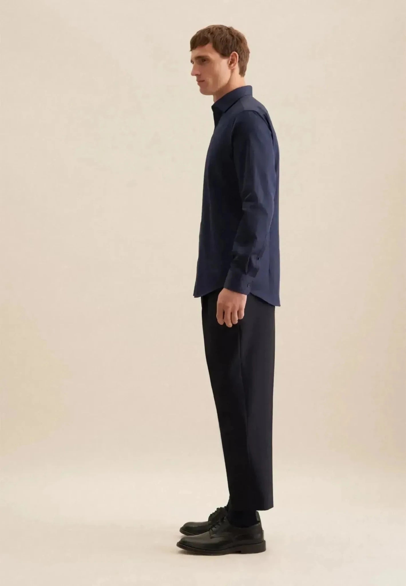 Seidensticker Shaped Fit Easy Iron New Kent Business Shirt Dark Blue | Studio DOS