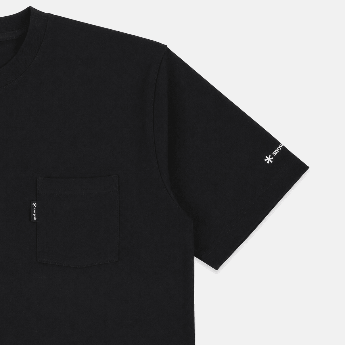 Snow Peak Pocket T-Shirt Black | Studio DOS