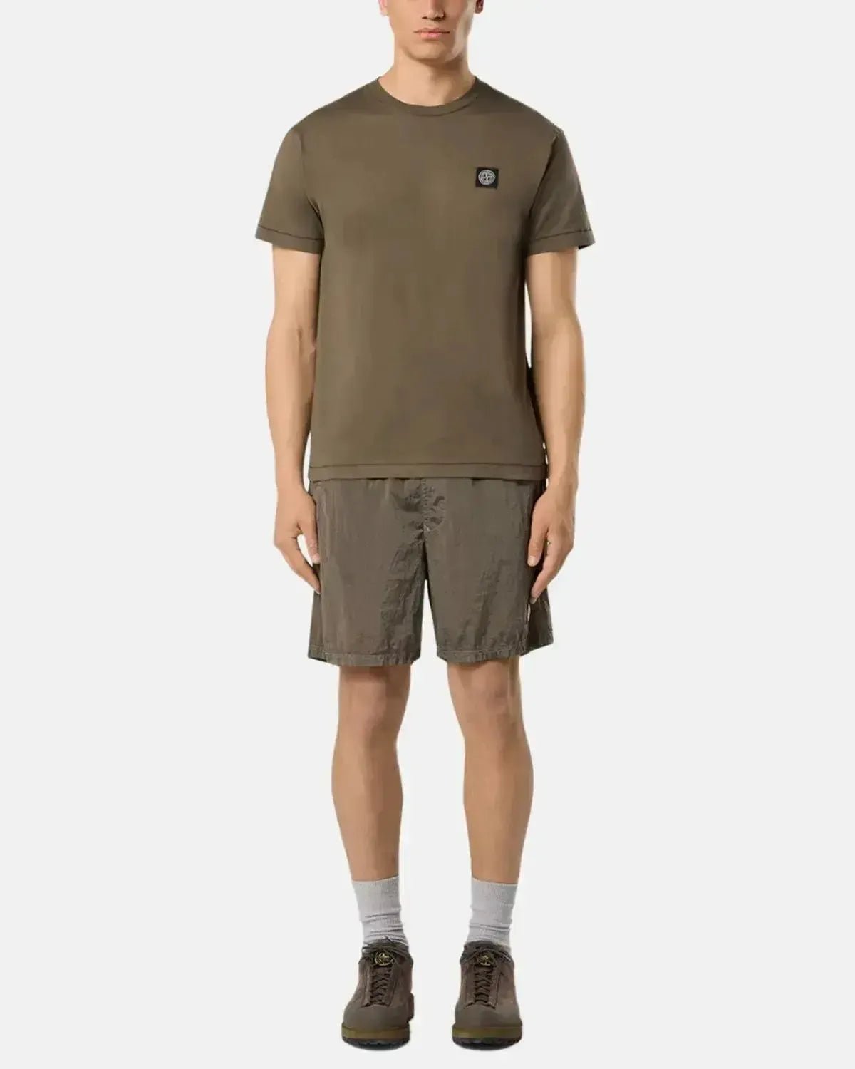 STONE ISLAND MENS 2100027 60/2 COTTON JERSEY SLIM FIT T - SHIRT MILITARY GREEN | Studio DOS