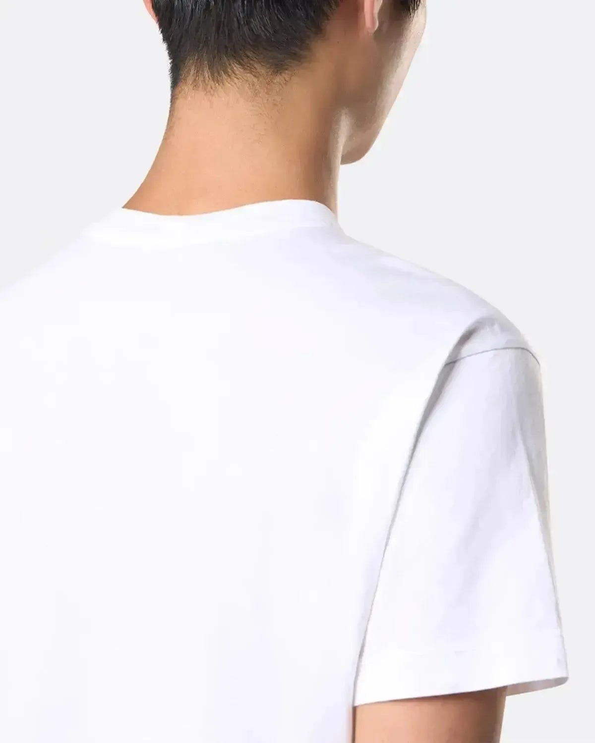 STONE ISLAND MENS 2100027 60/2 COTTON JERSEY SLIM FIT T - SHIRT WHITE | Studio DOS