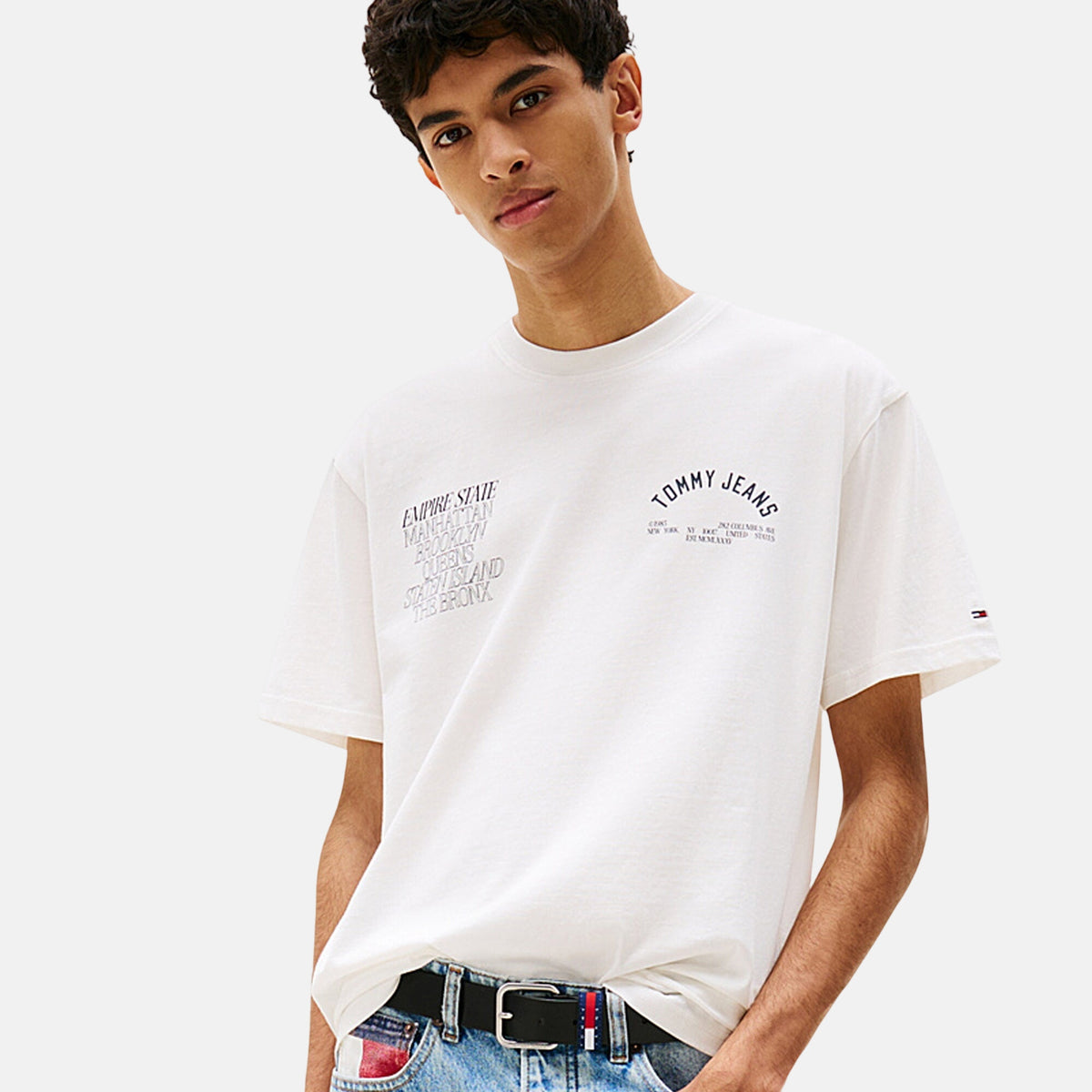 Tommy Jeans Mens Graphic Boroughs T-Shirt Ecru | Studio DOS